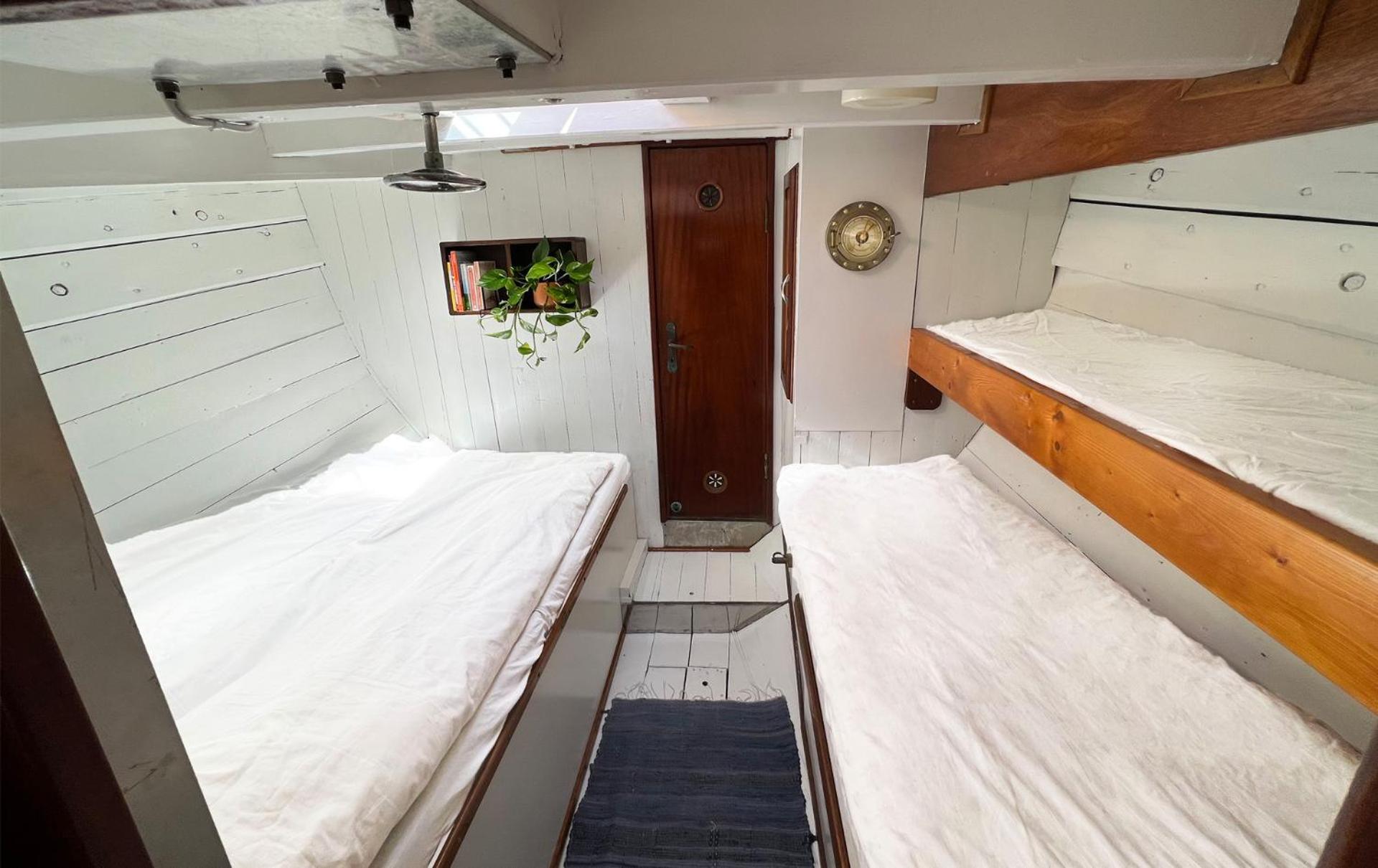 Varra Water - Unique Boat Accomodation - Bornholm