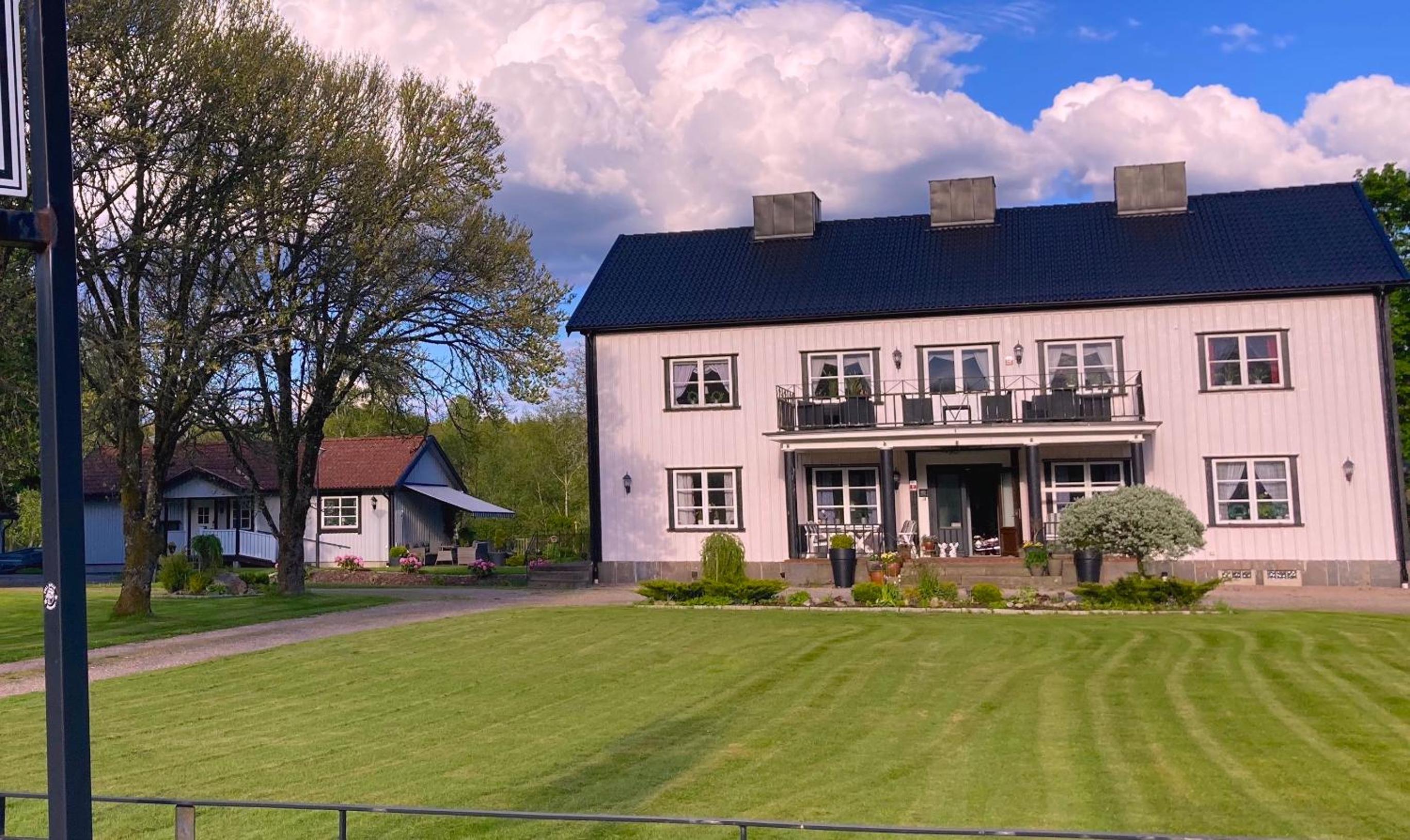 Mandy's Inn view 2