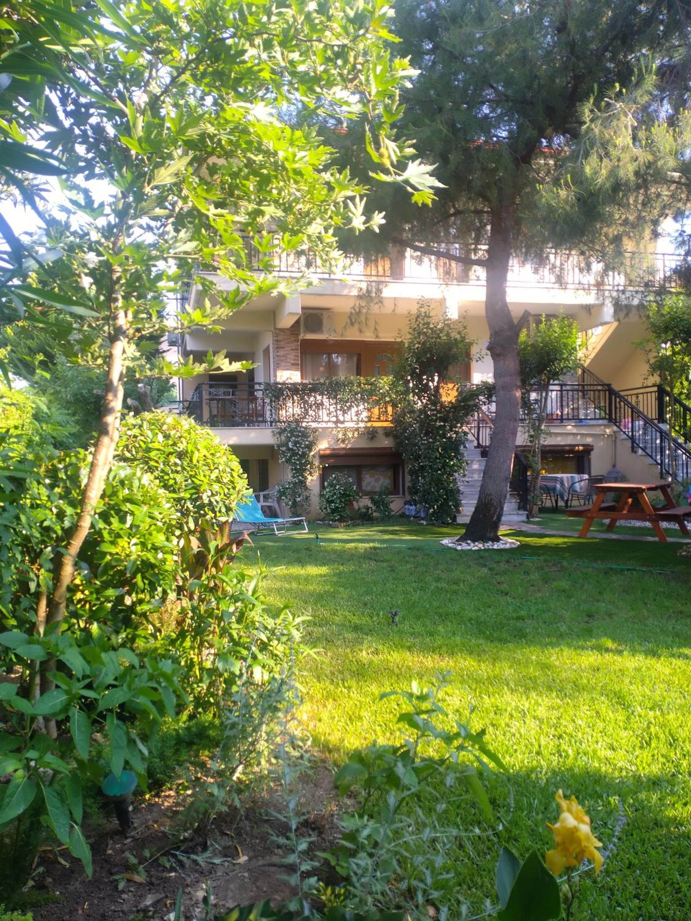 Ormos House