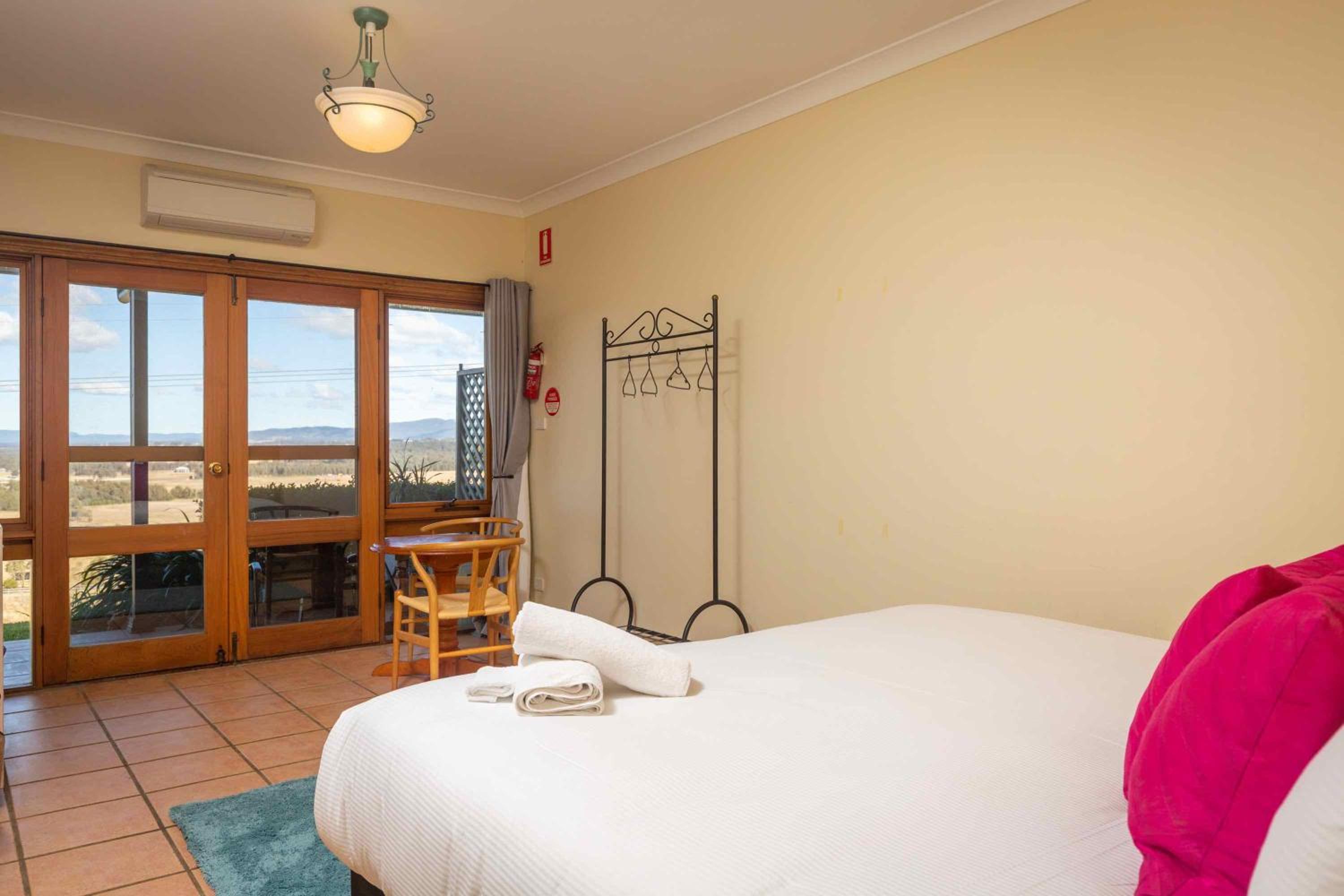 Sovereign Hill Country Estate - Property Image 17