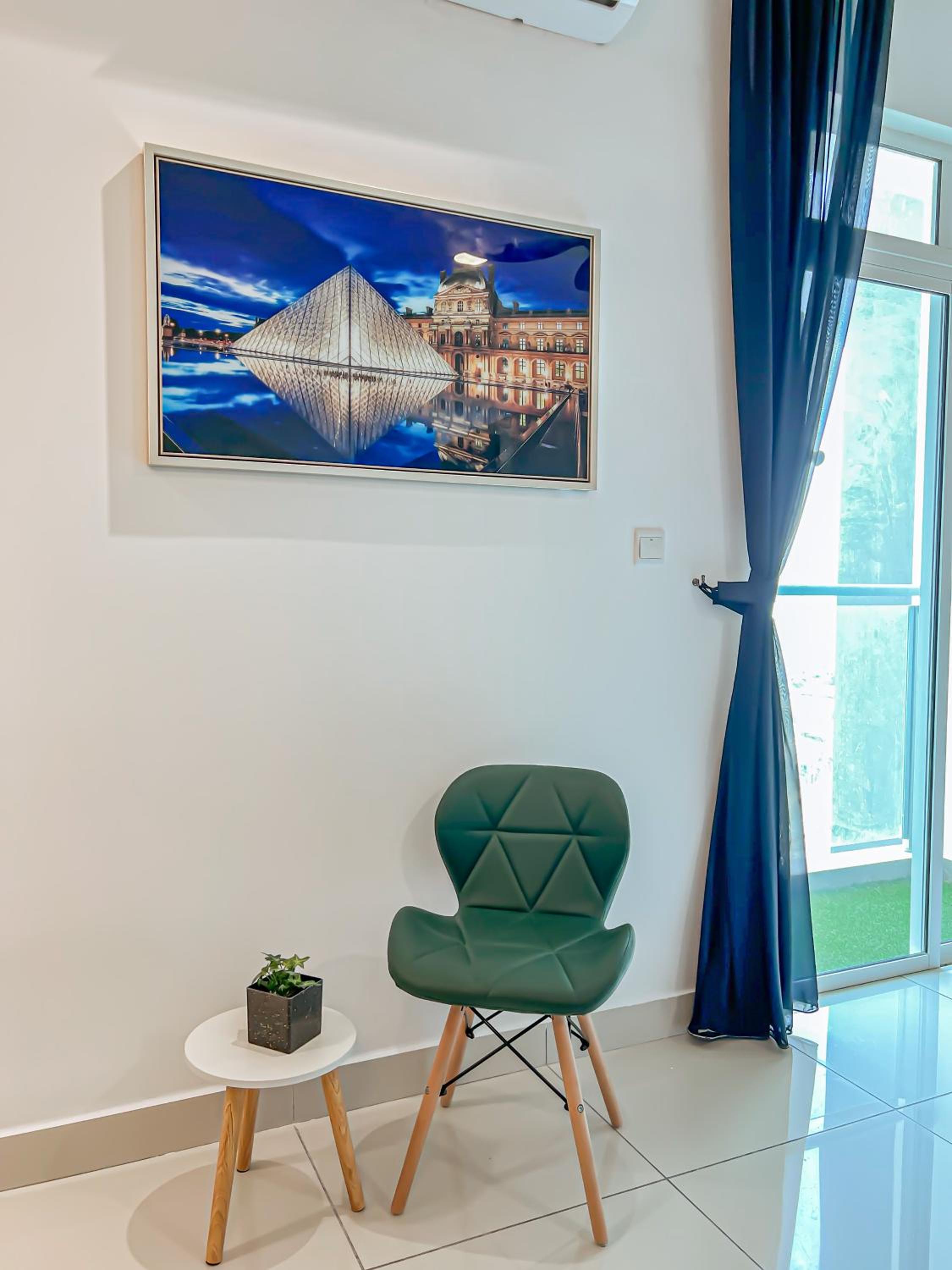 TR Residence Near Titiwangsa LRT By Iconique