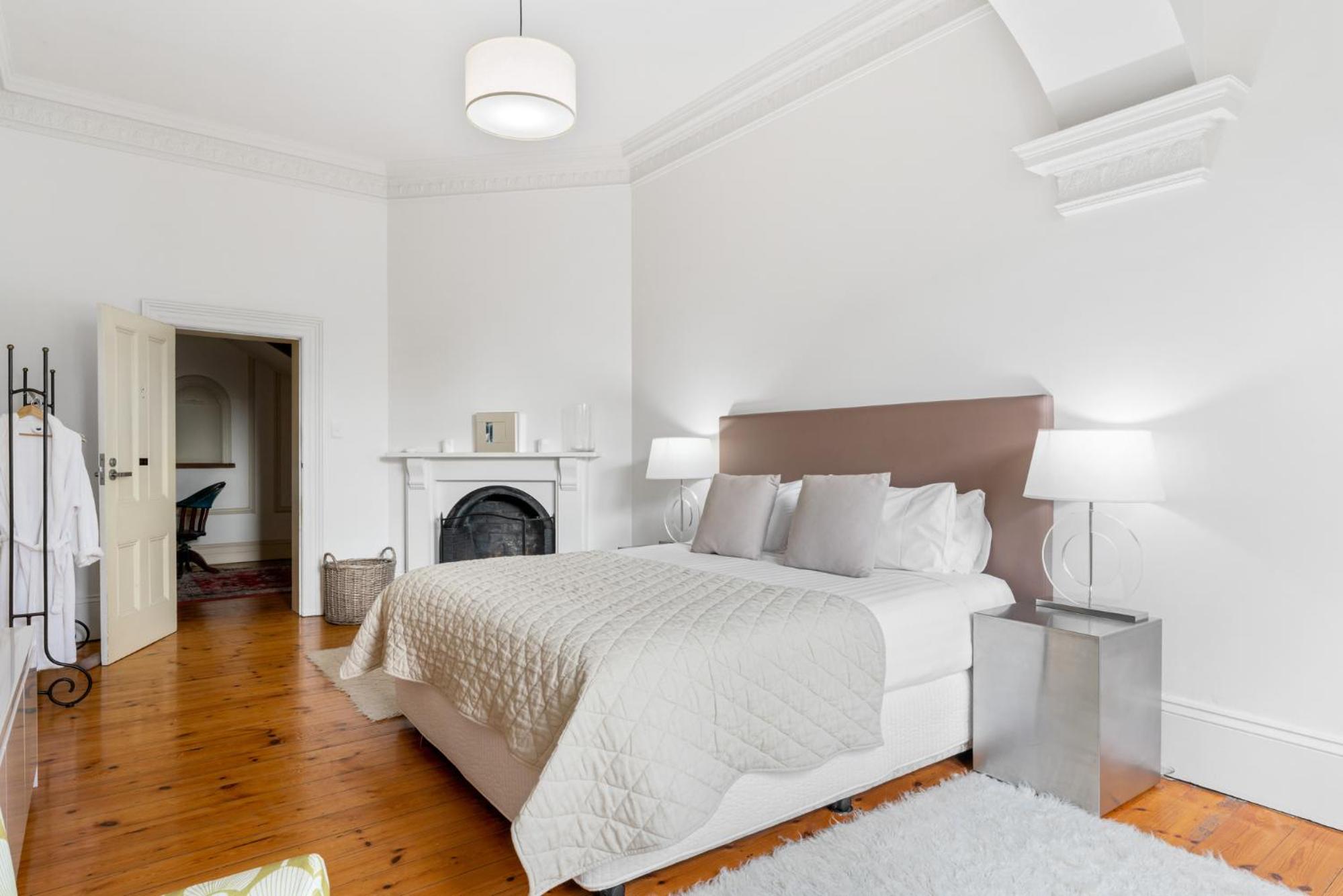 Colhurst House