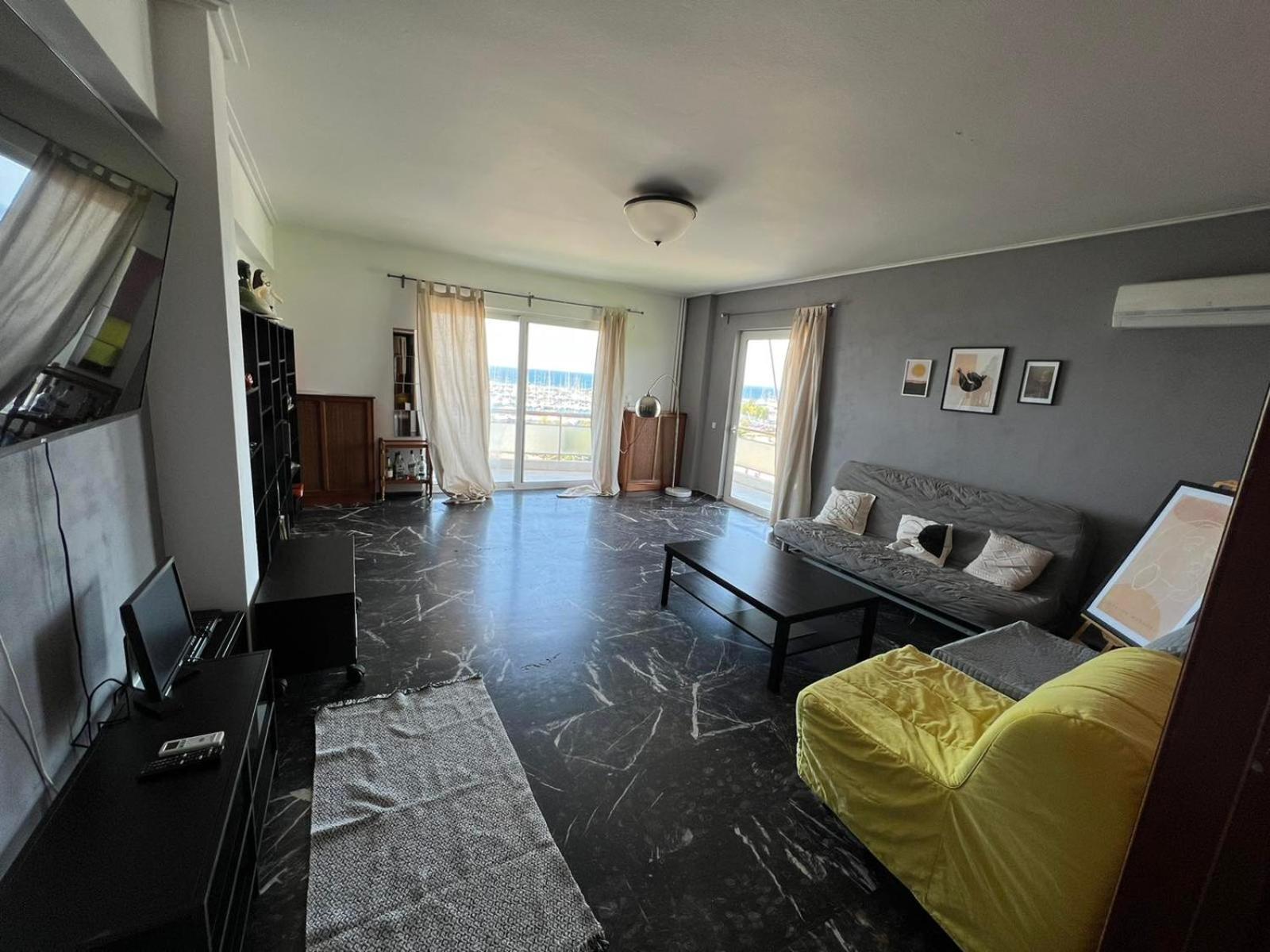 Alimos marina huge 3bd apartment