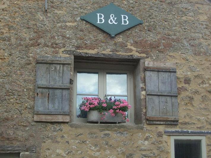 Lower Severalls Farmhouse view 5