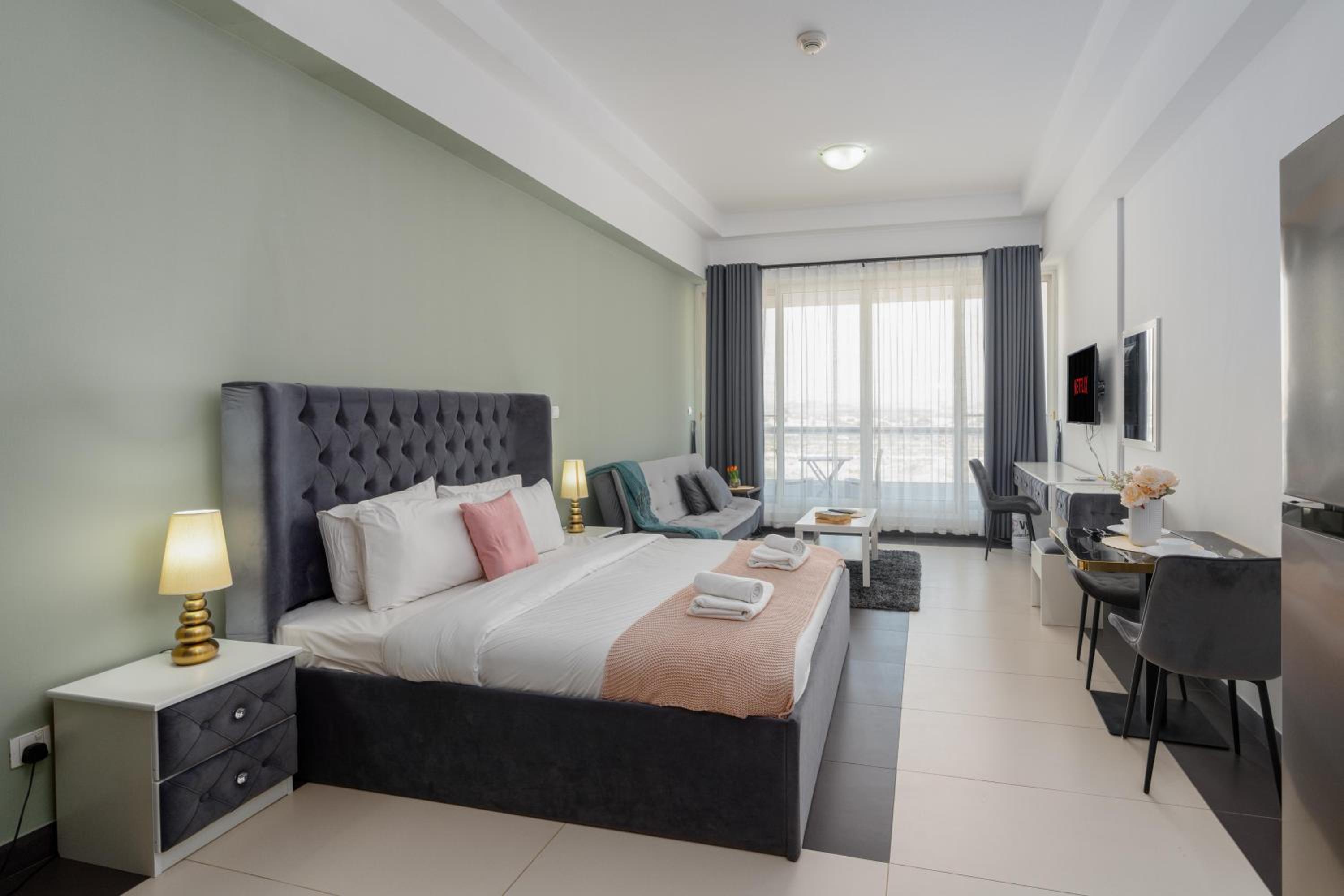 Vacay Lettings - Silicon Oasis Budget Friendly Studio