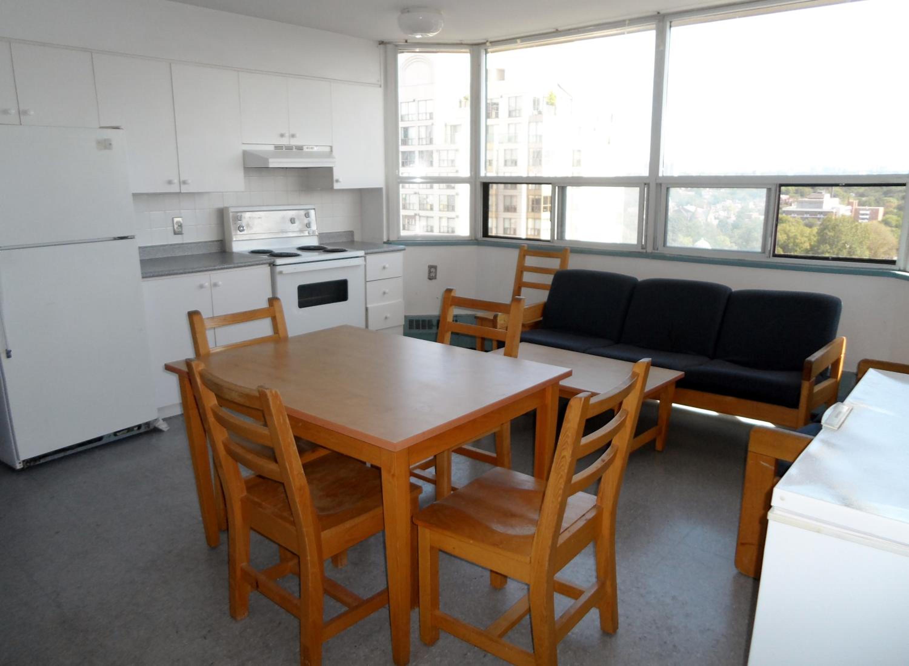 Neill Wycik Hostel - Image 5