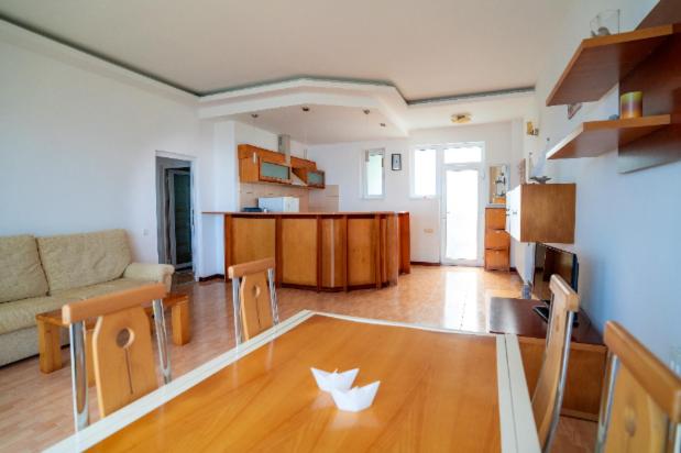 Vila Rasarit de Soare