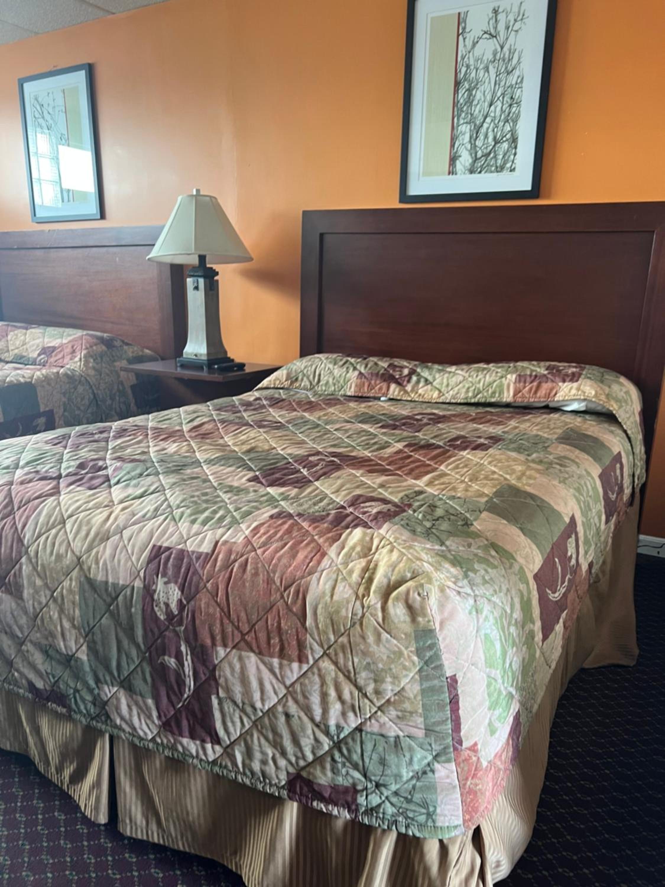 Hollander Motel