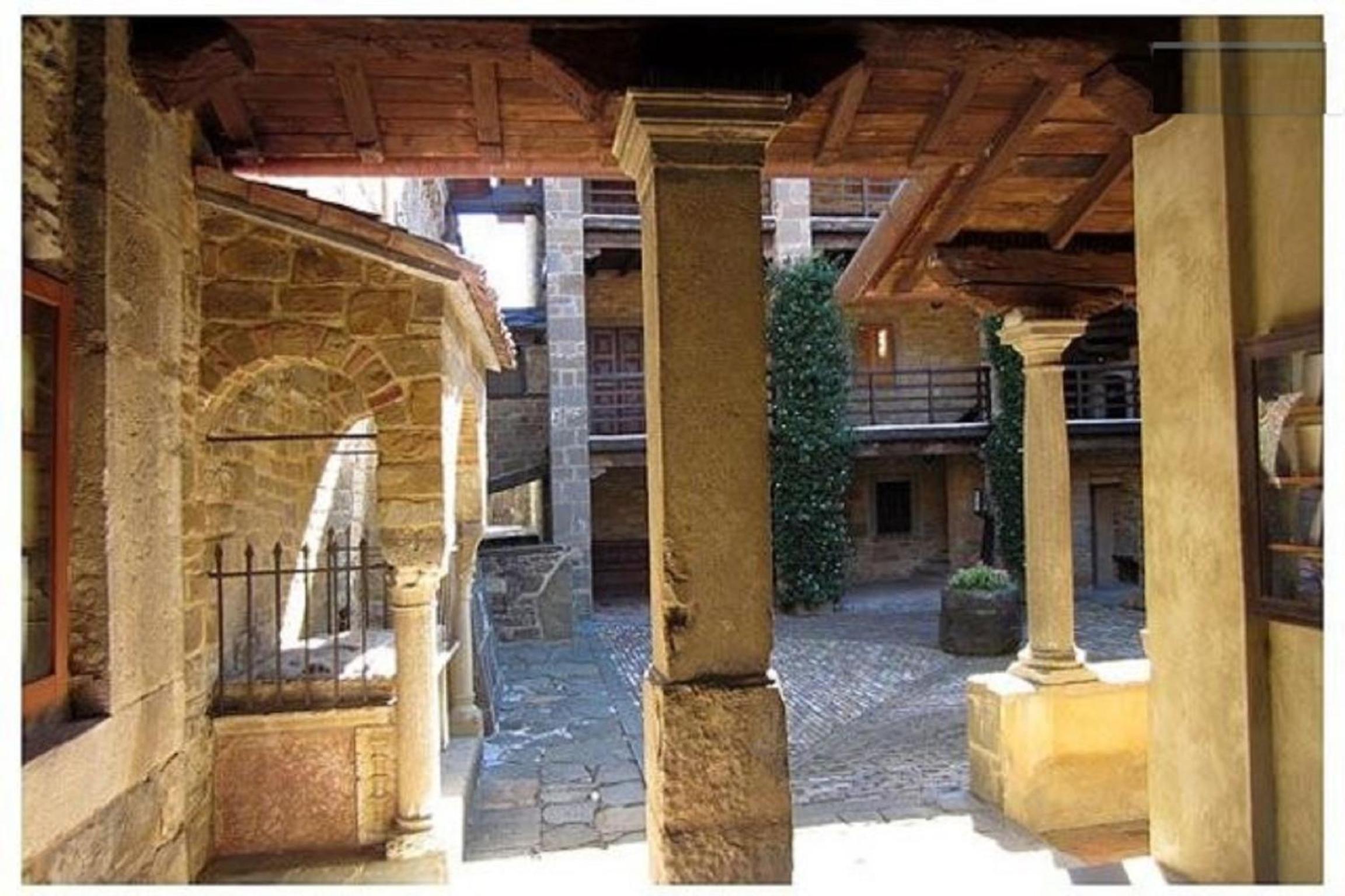 Historical House Medieval Abbey - Al Chiostro view 2