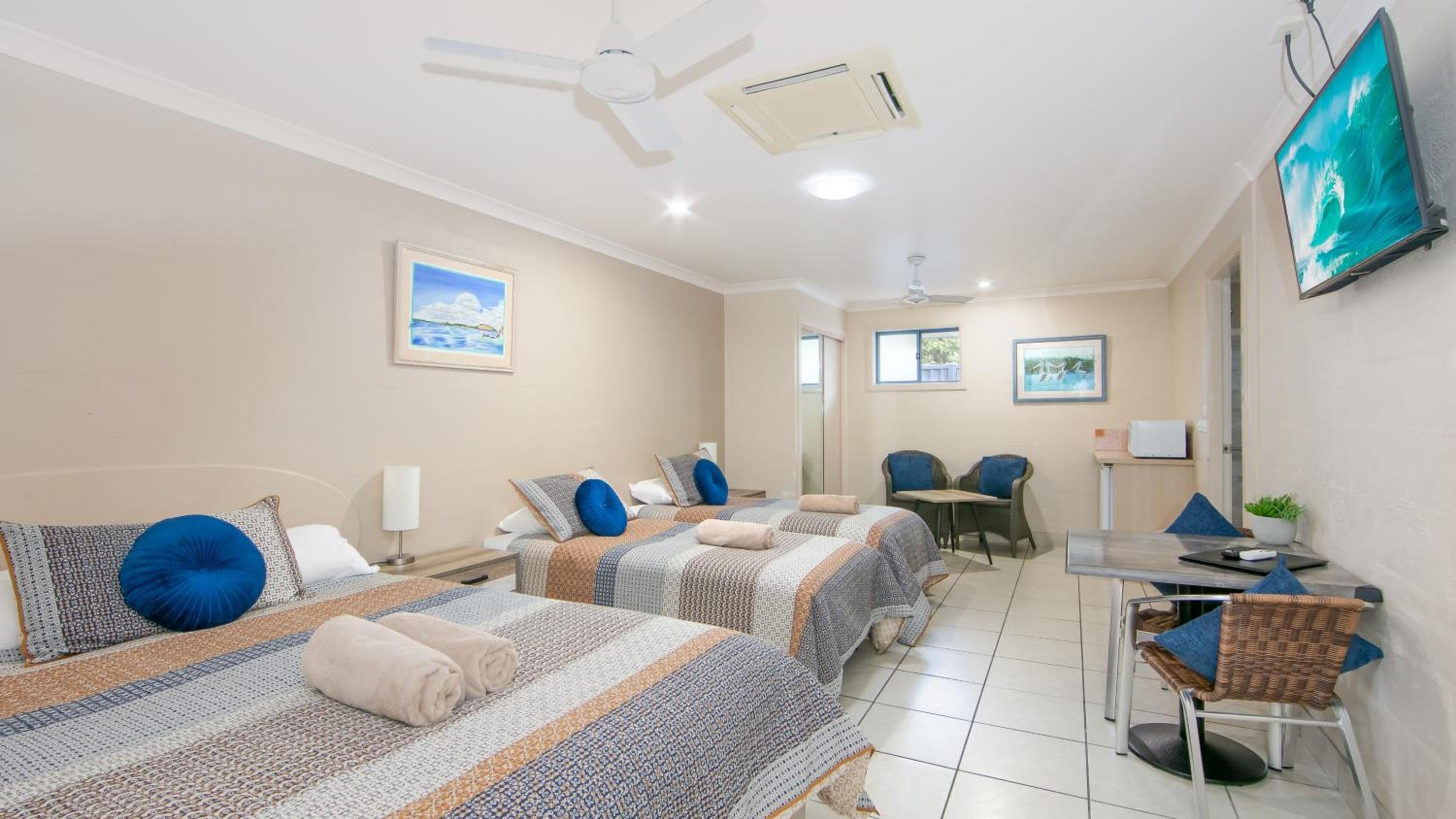 Yamba Twin Pines Motel