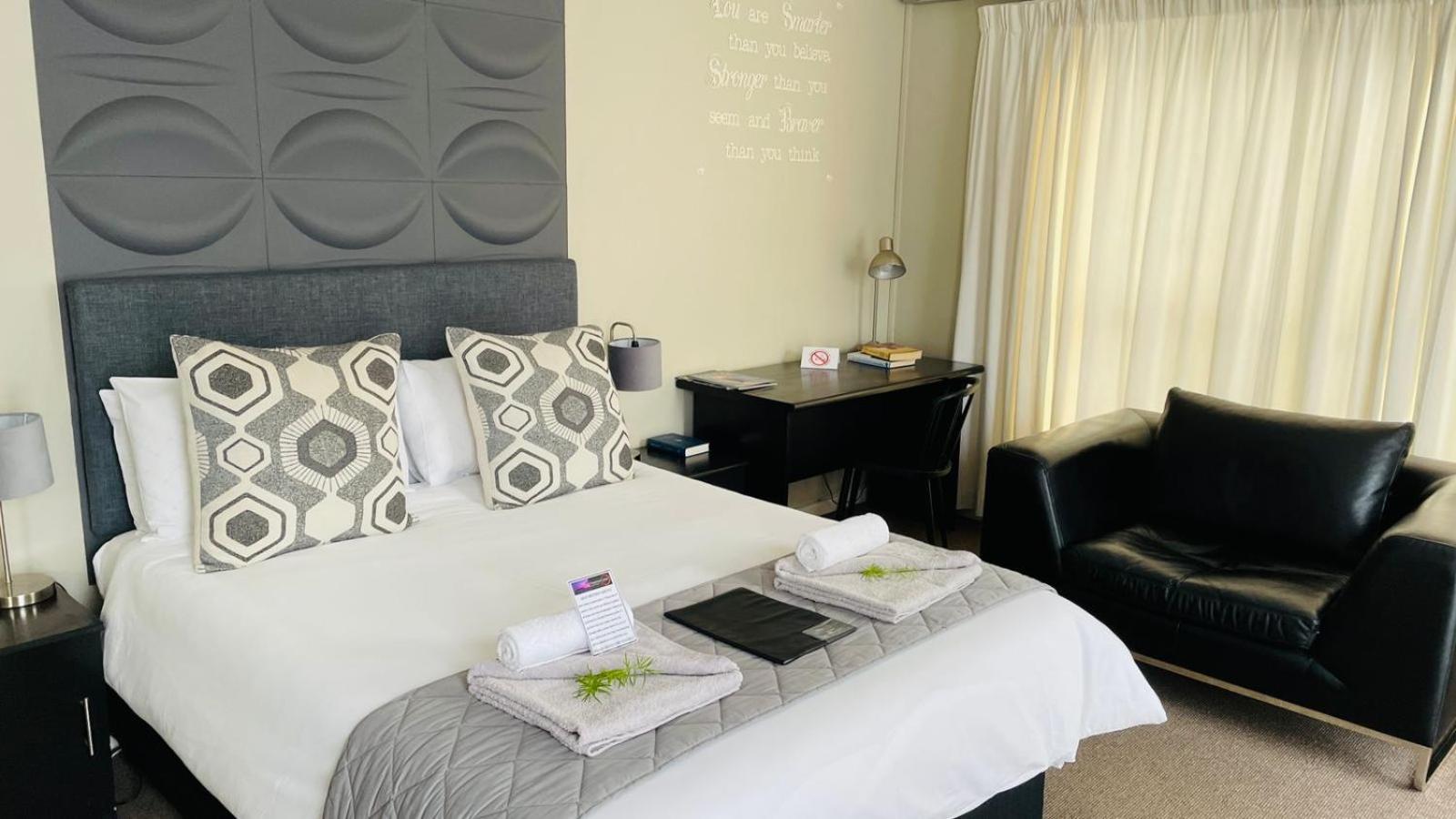 Plattekloof Premium Lodge