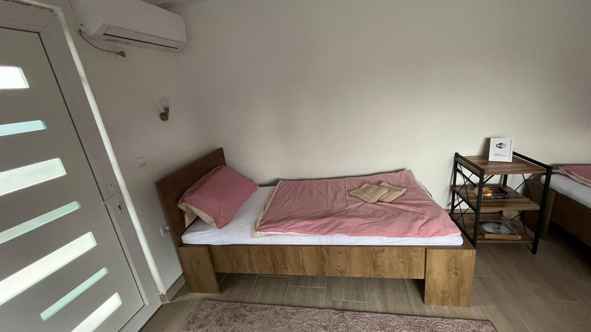 City apartment 3 view 4