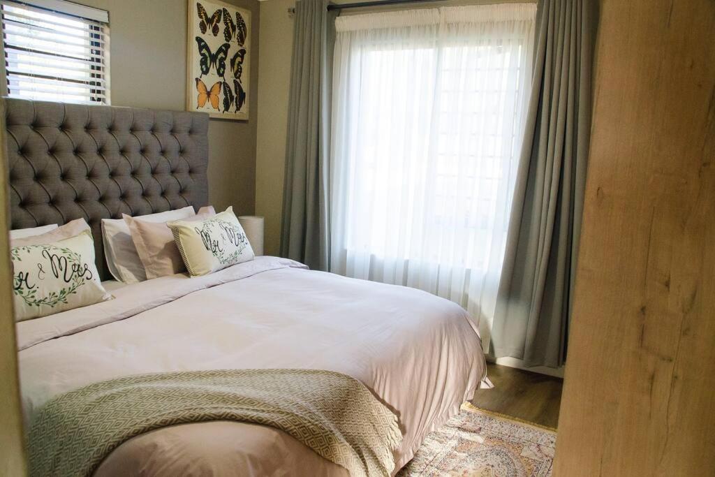 Serene Luxury retreat in Cullinan view 2