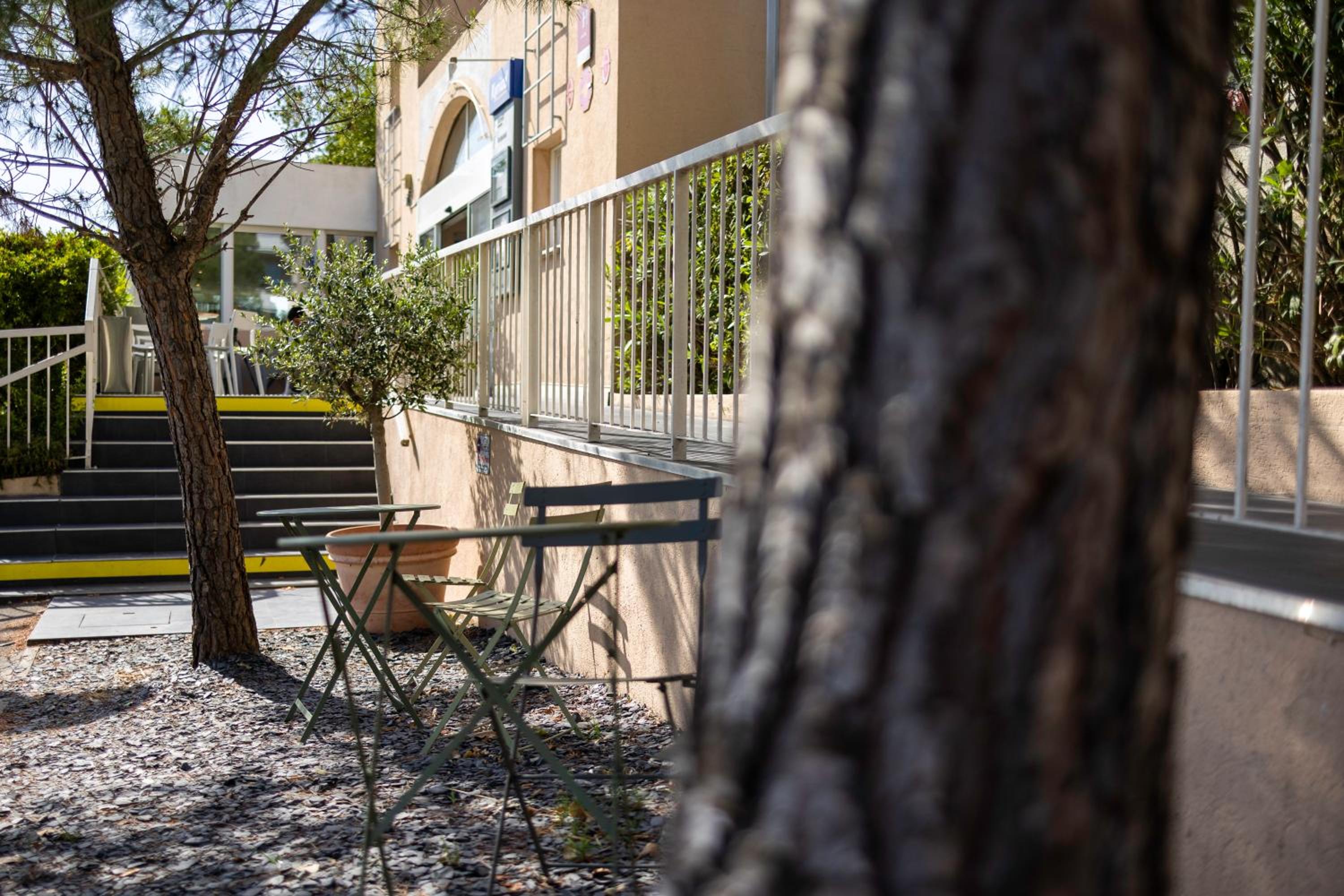Frejus Vacations - Hotel restaurant Kyriad Frejus - Property Image 9