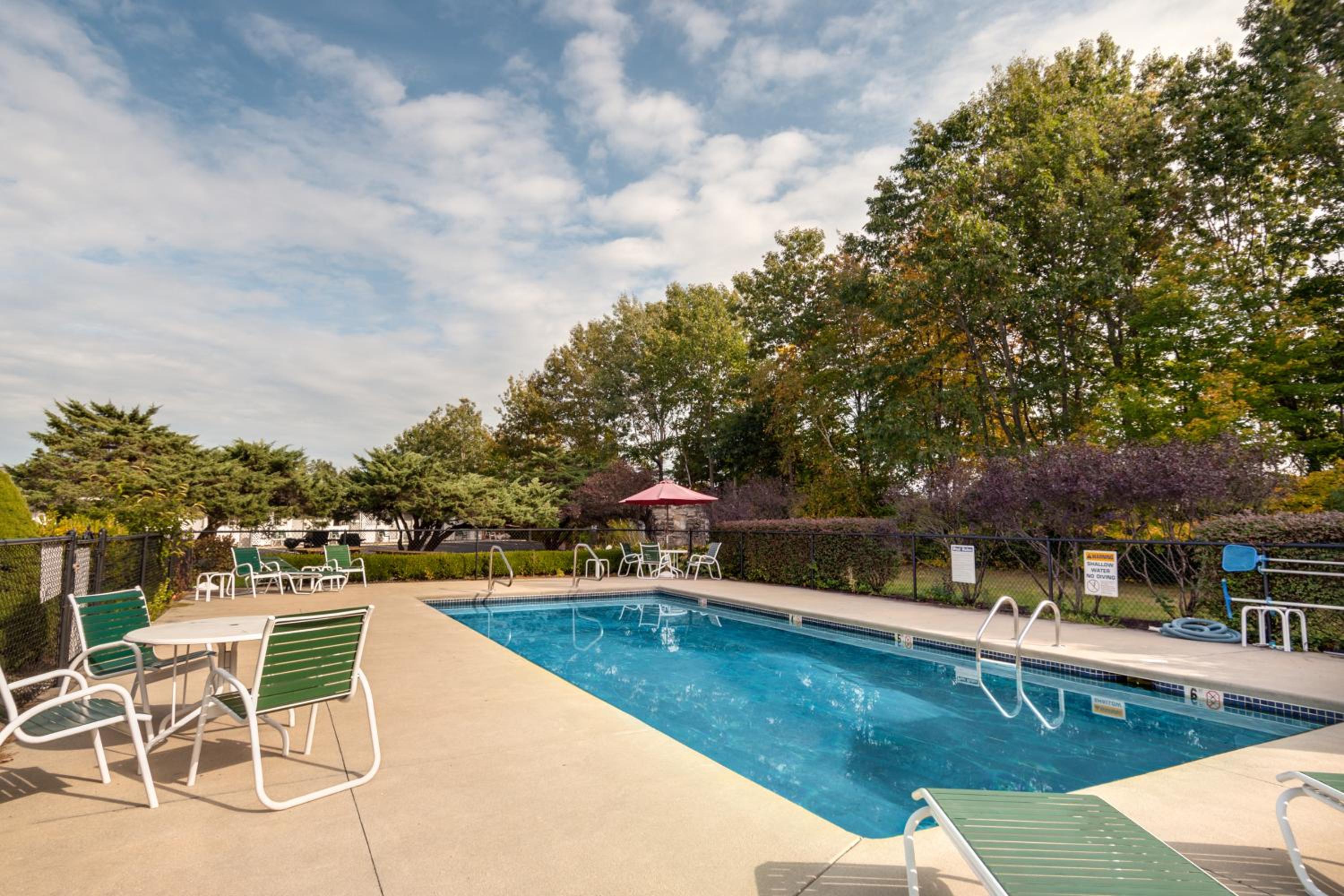 Rochester Vacations - Anchorage Inn Rochester - Property Image 18