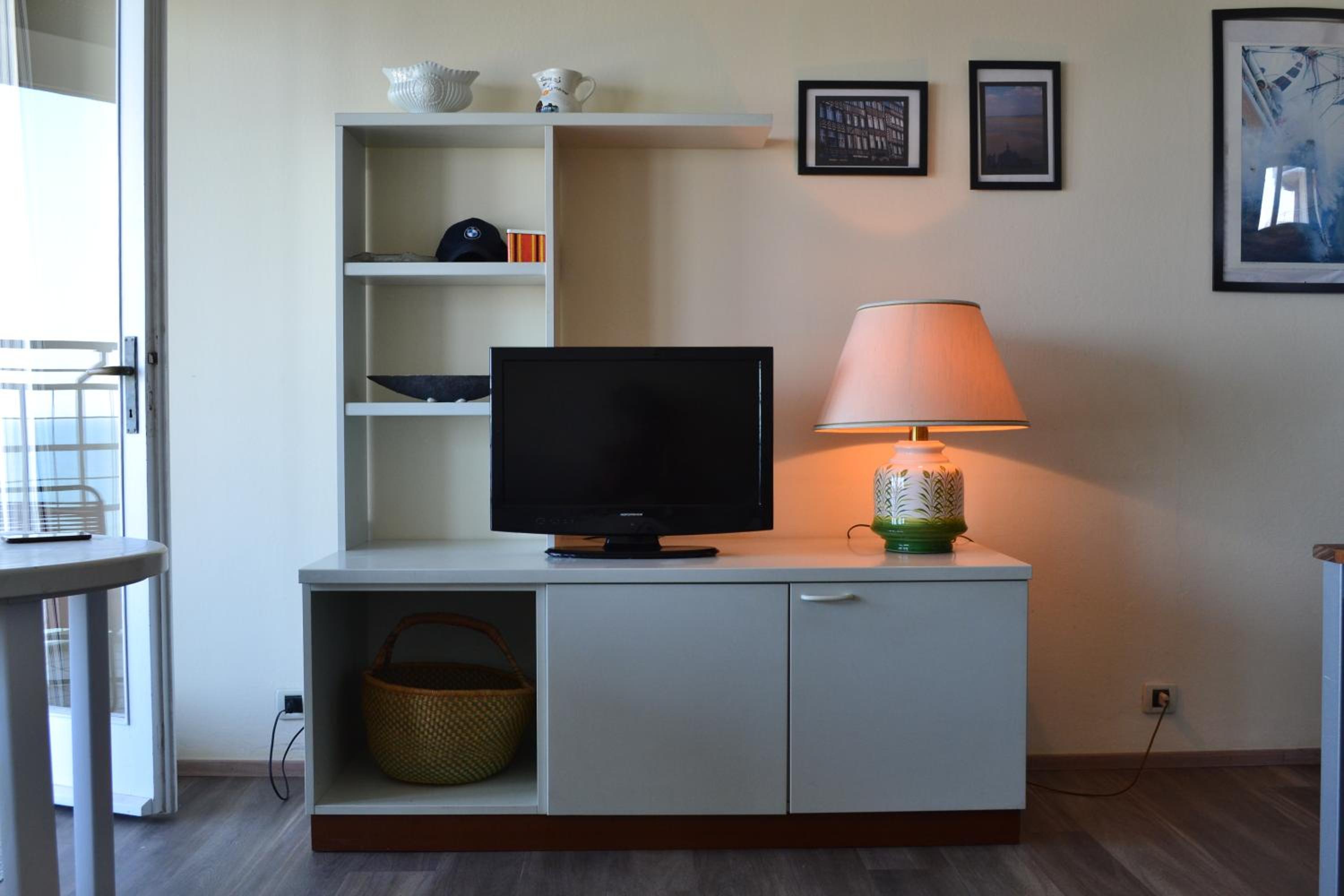 Ariston