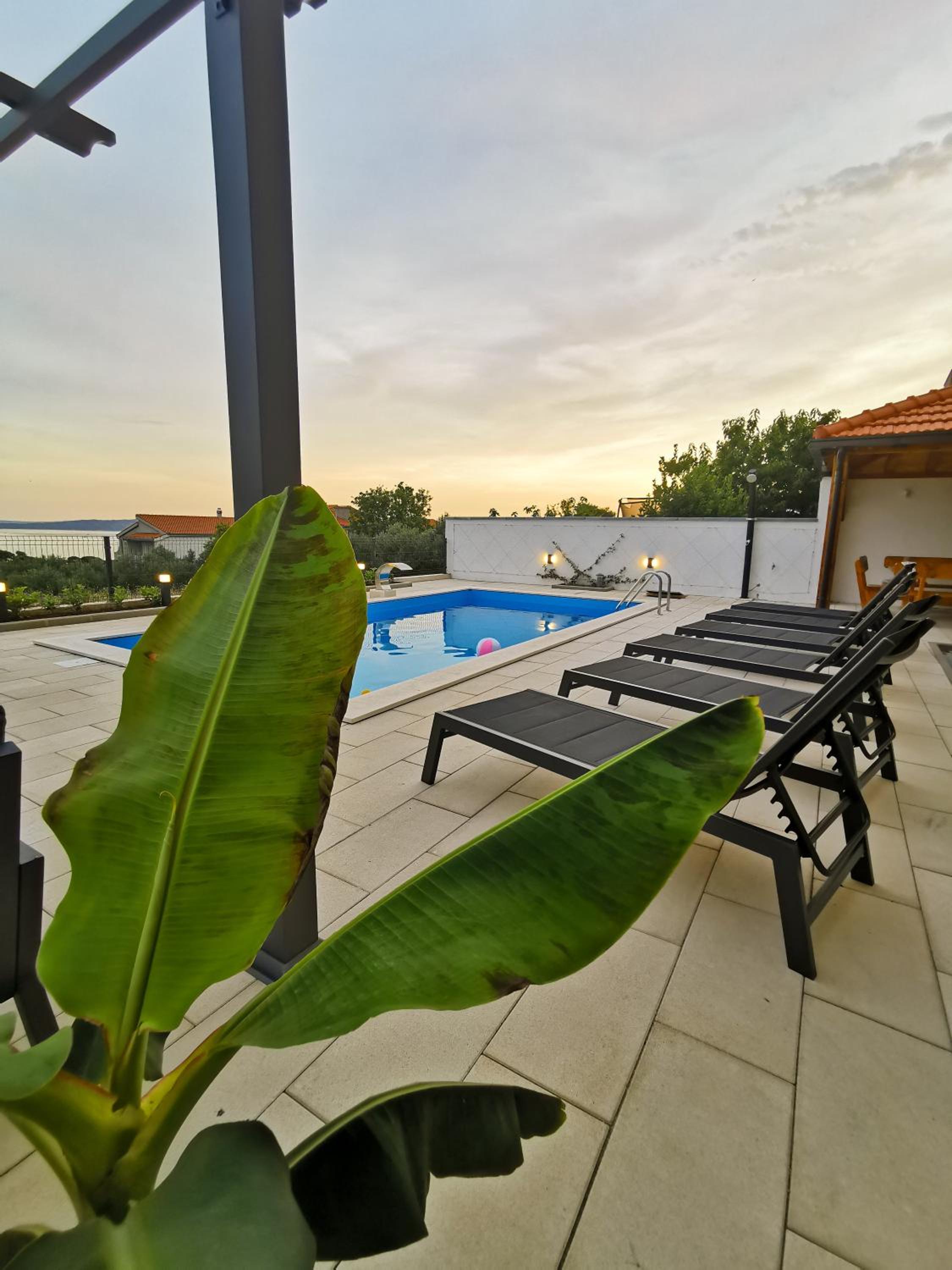 A4 Apartmani Kević view 2