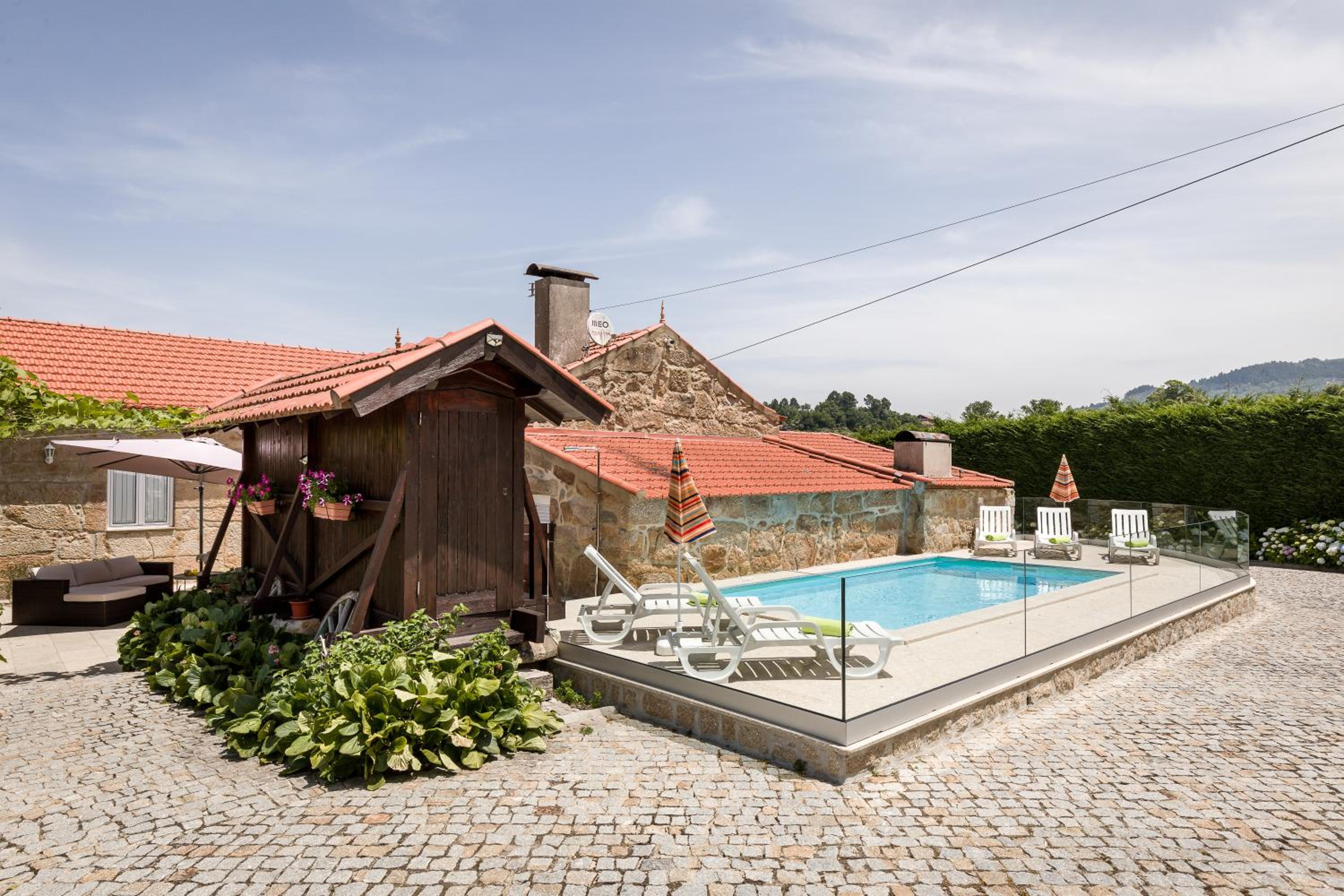 Casa de Ferreira Cinfães view 3