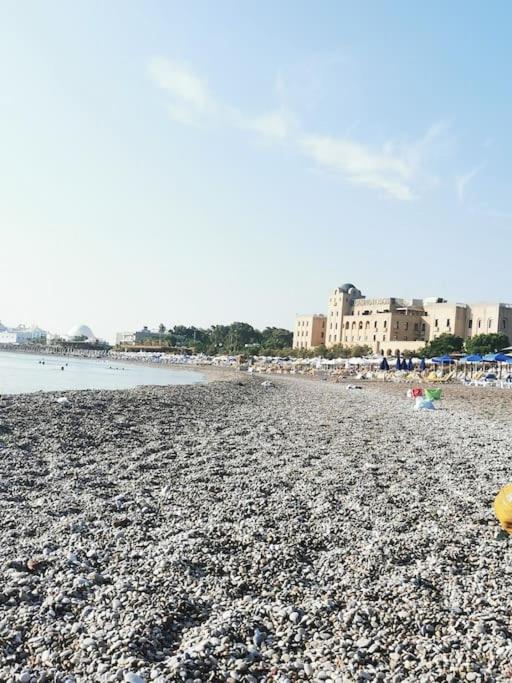 Quiet apartment with easy access to attractions.