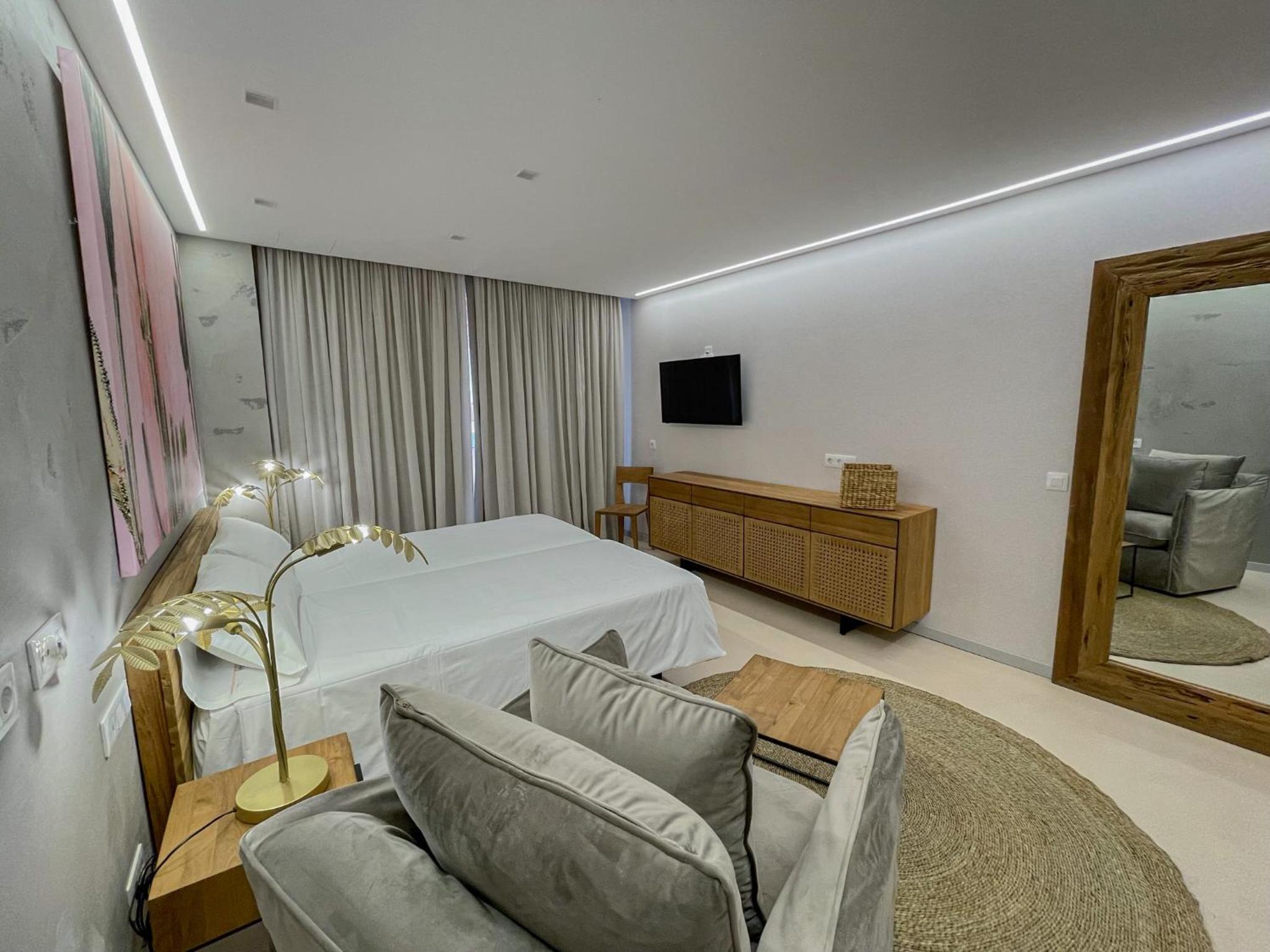 Gran Marina Suites