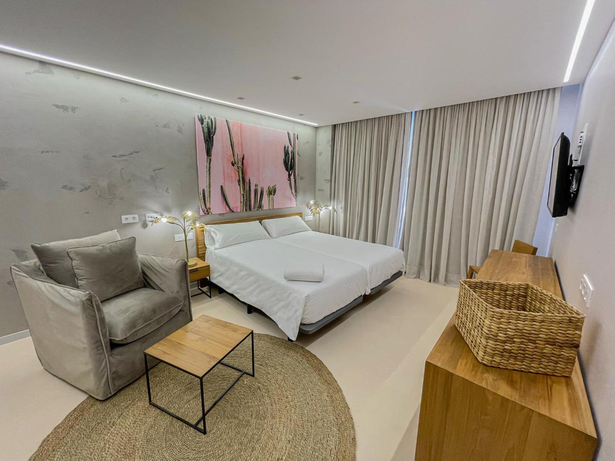 Gran Marina Suites