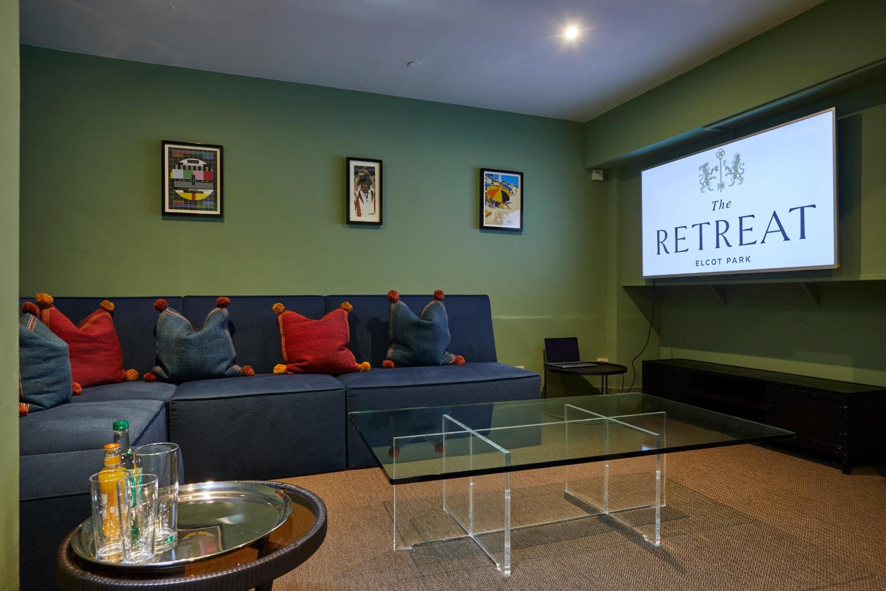 Newbury Vacations - The Retreat, Elcot Park - Property Image 67