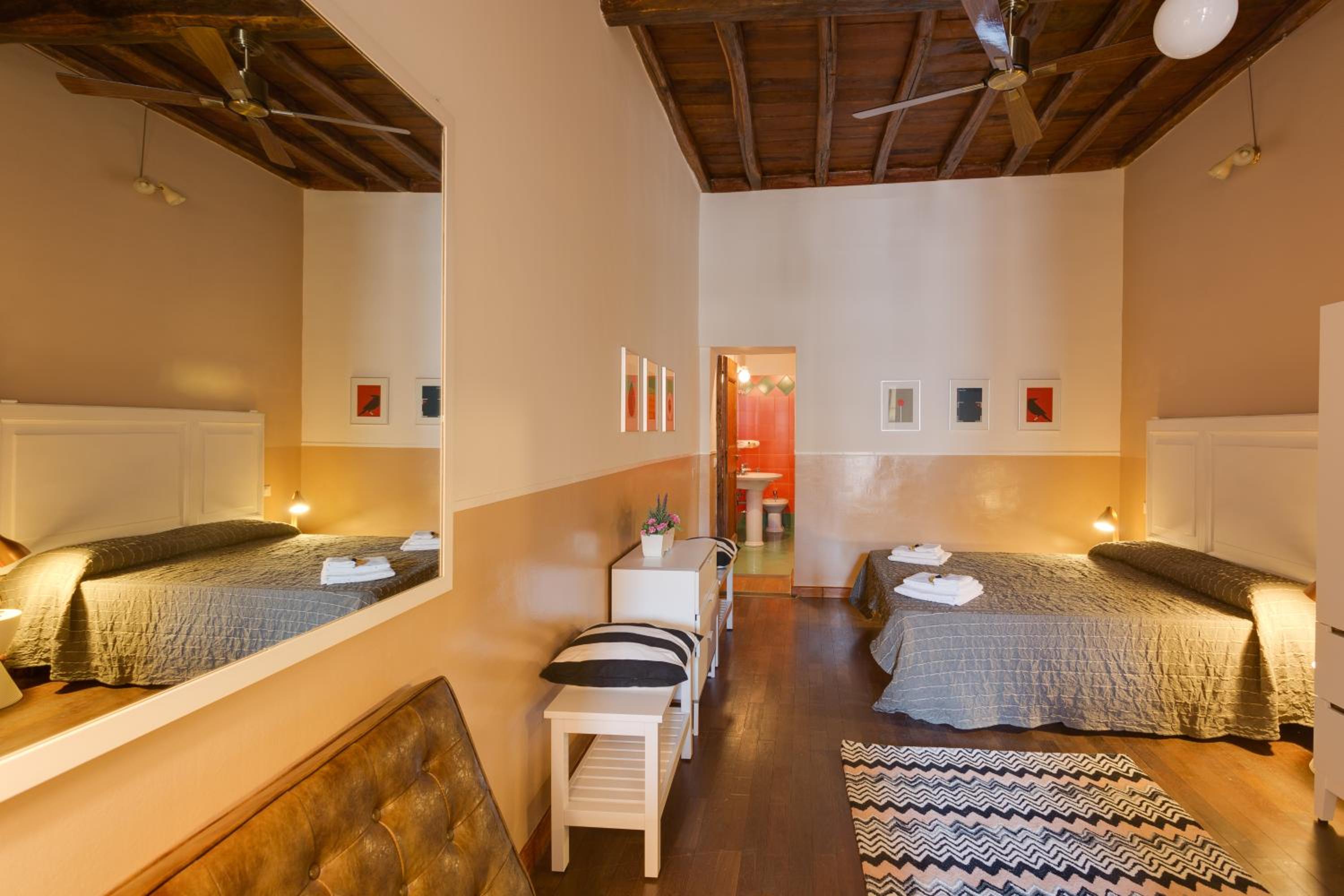 ROMAC Baullari Holiday Apartment in Campo de Fiori
