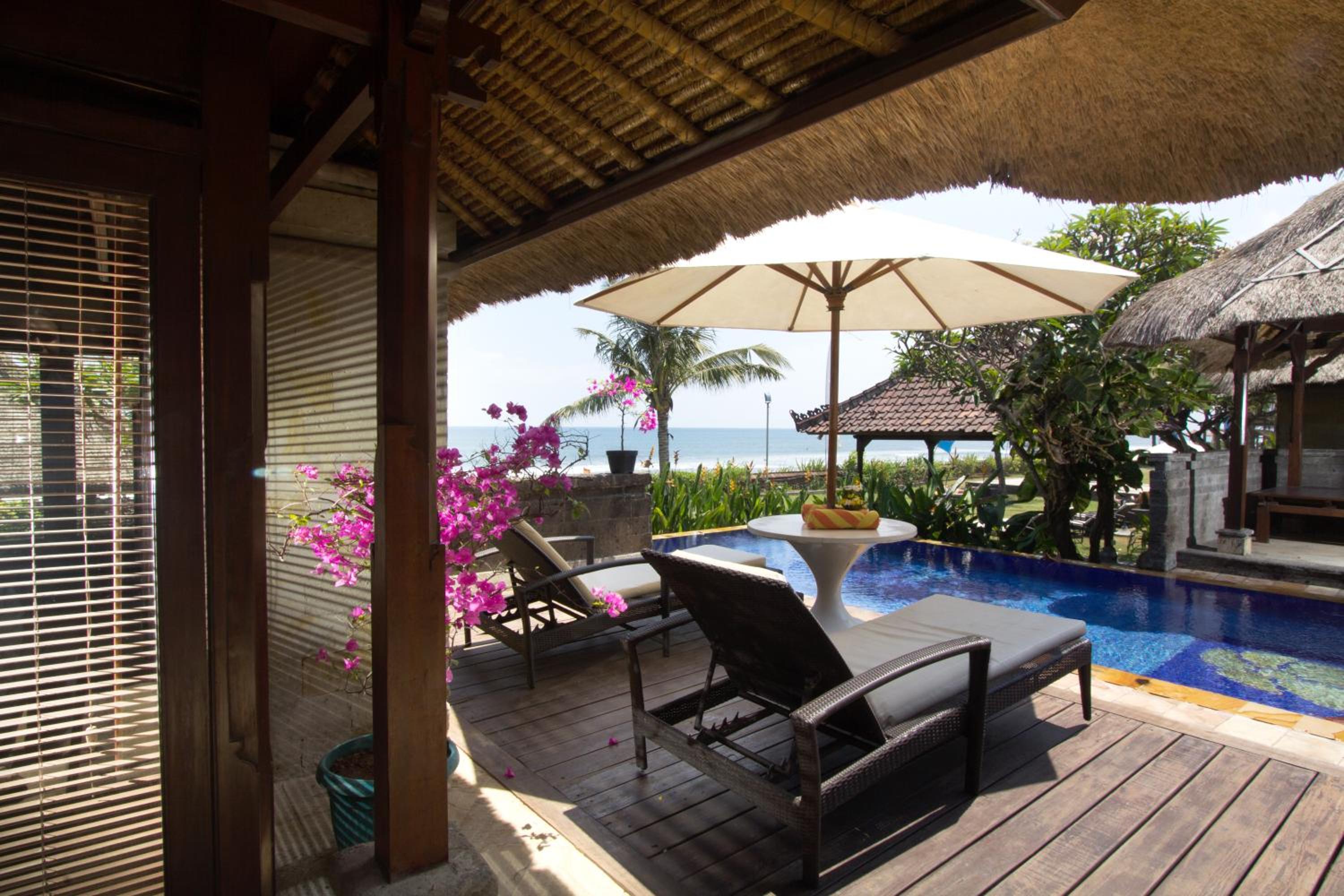Grand Balisani Suites Hotel