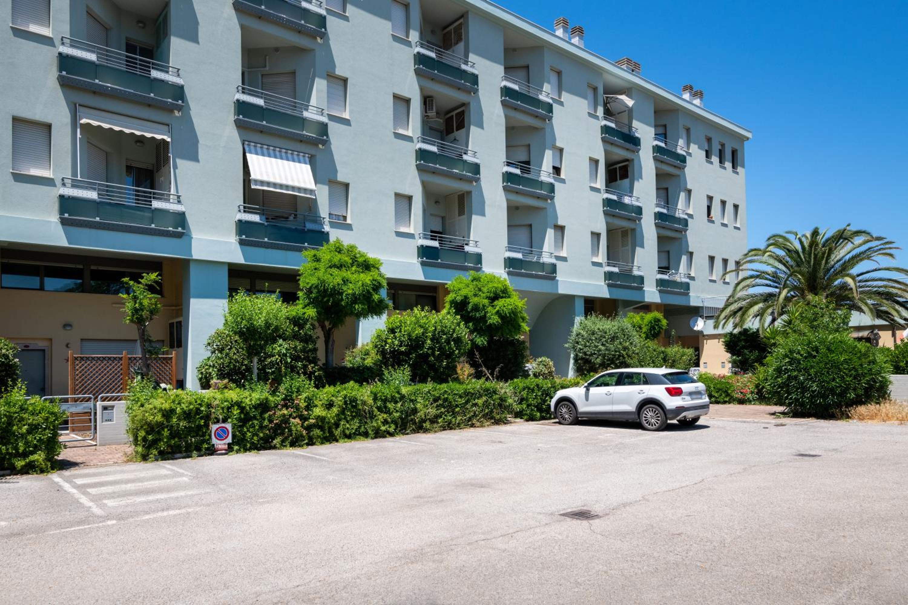 Residence I Gelsi - Apt Aria di Mare with parking view 3
