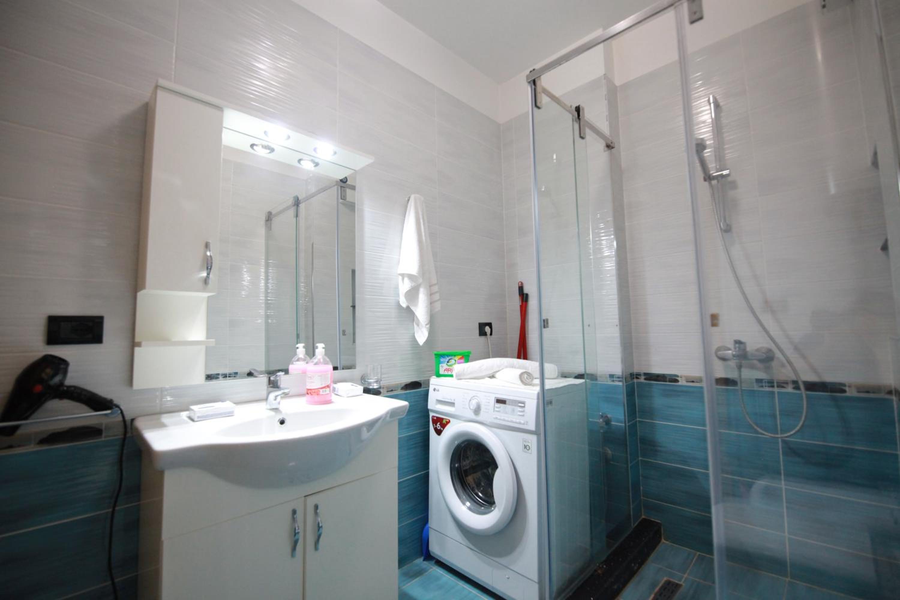 Seaview Luxury Apartment