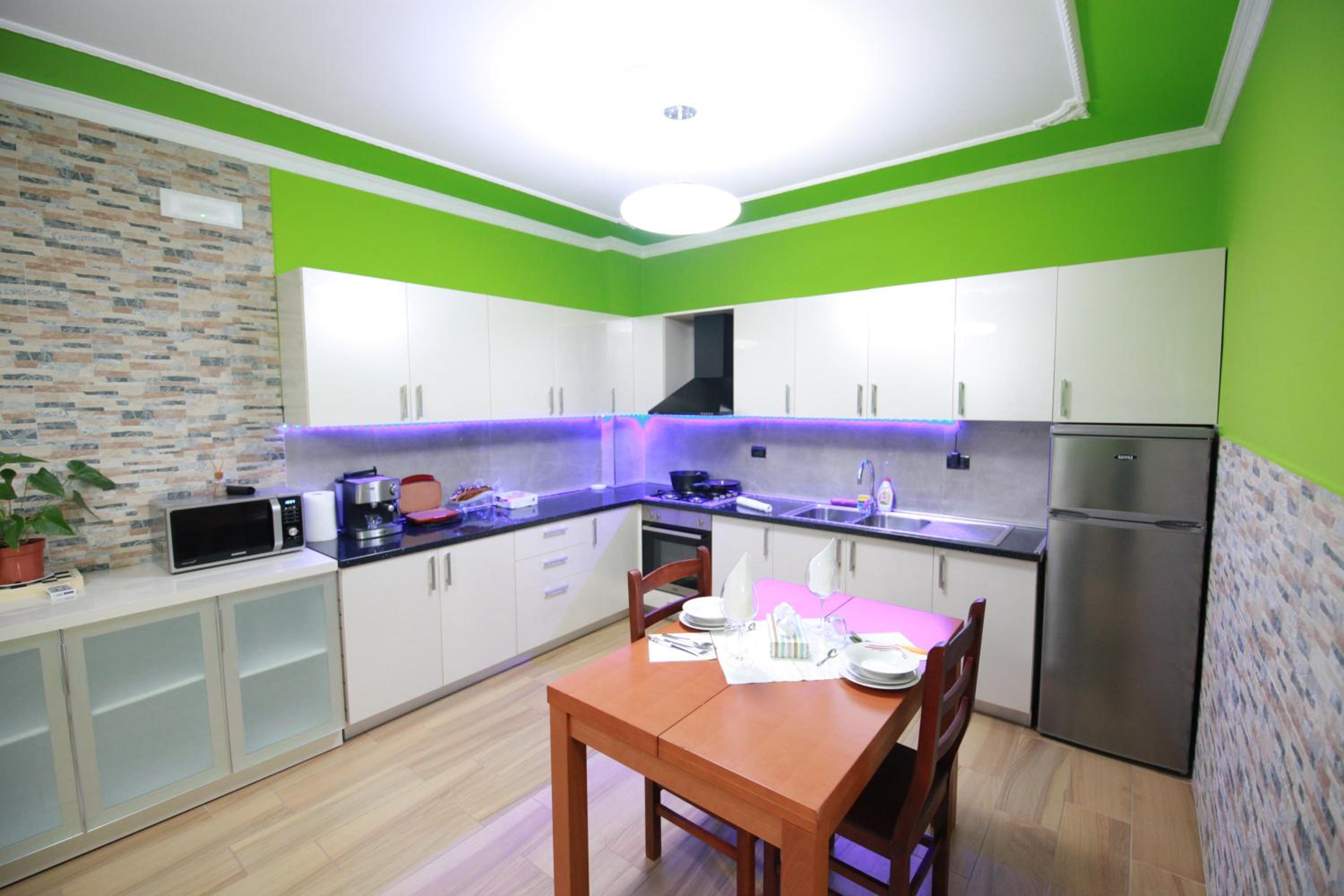 Seaview Luxury Apartment