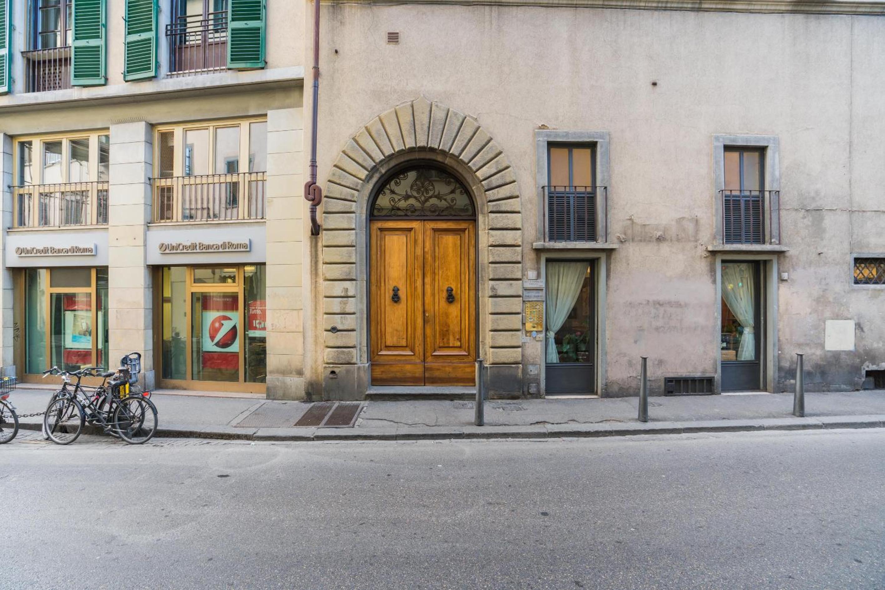 Toc Toc - modern apartment in Florence