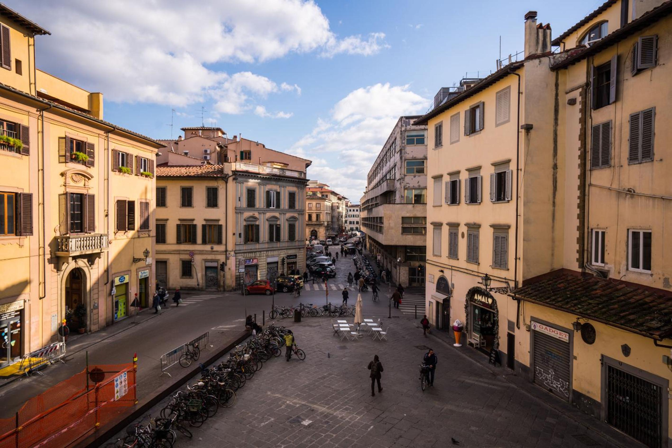 Toc Toc - modern apartment in Florence