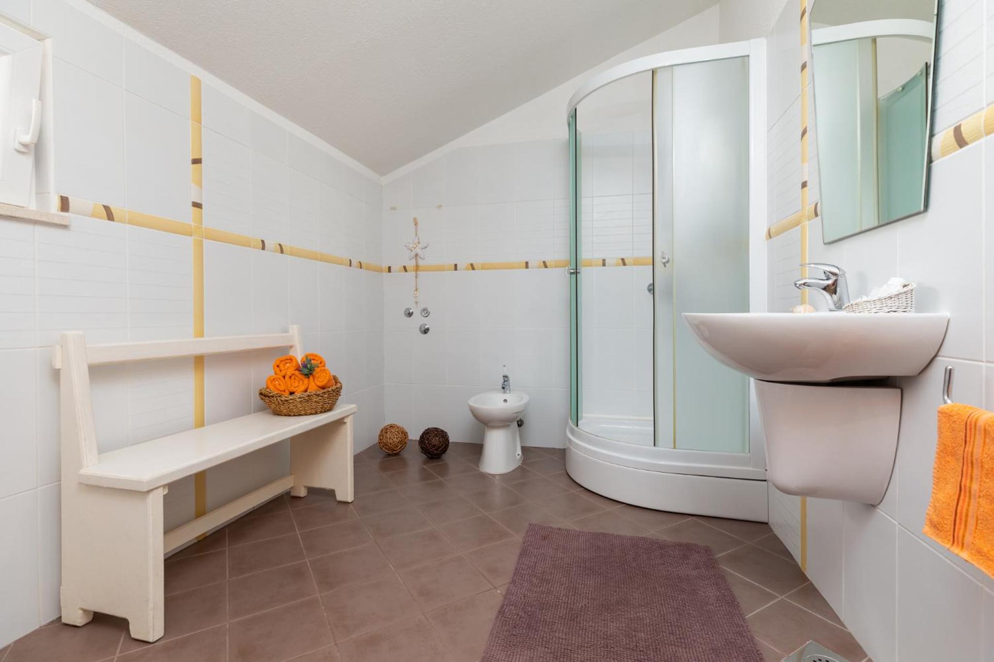 Apartments Paloc - Orange — photo 4