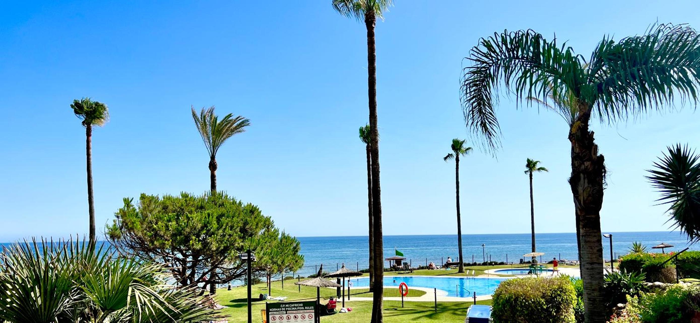 MI CAPRICHO 171 BEACHFRONT APARTMENT In The COSTA DEL SOL