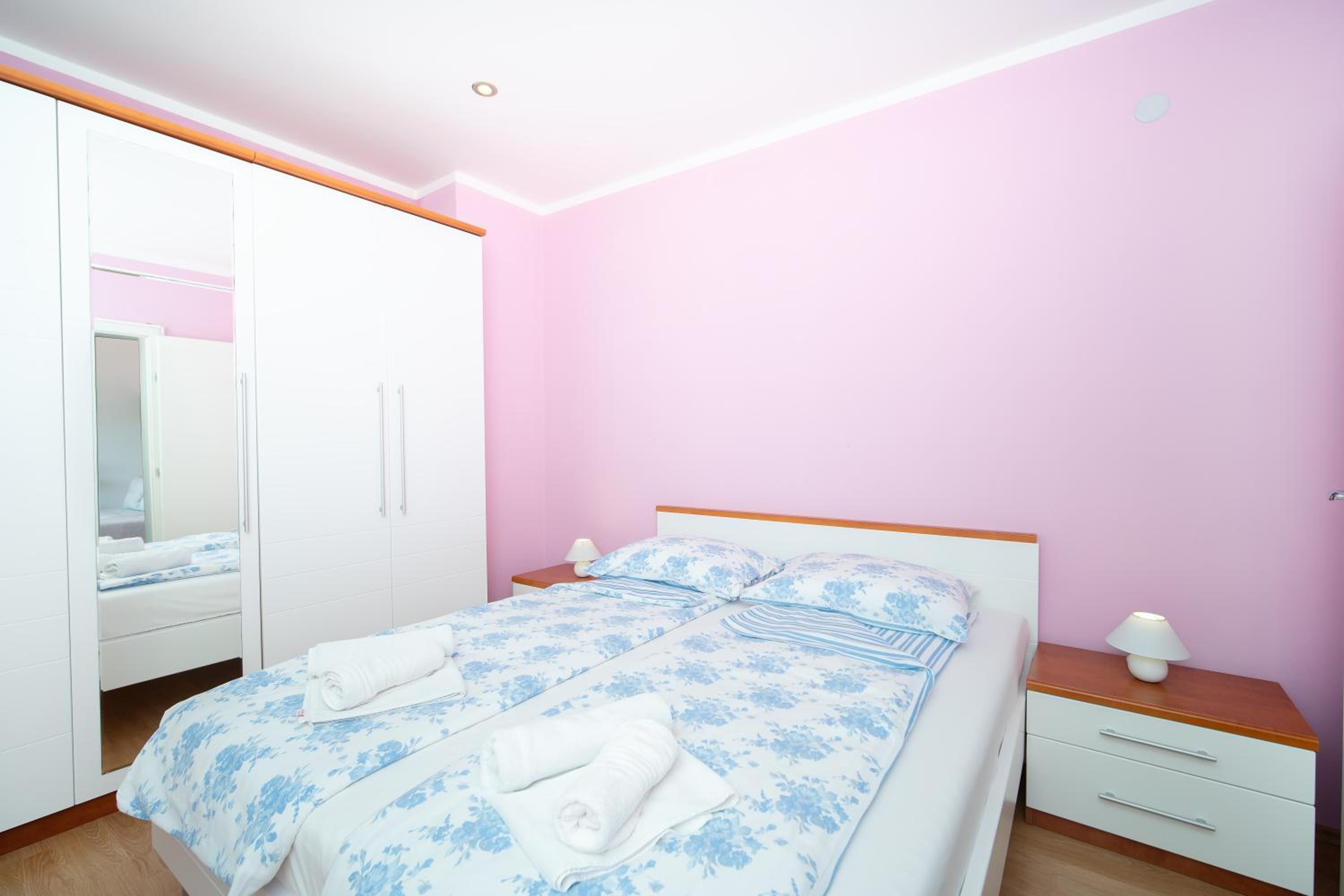 Apartments Oriana view 4