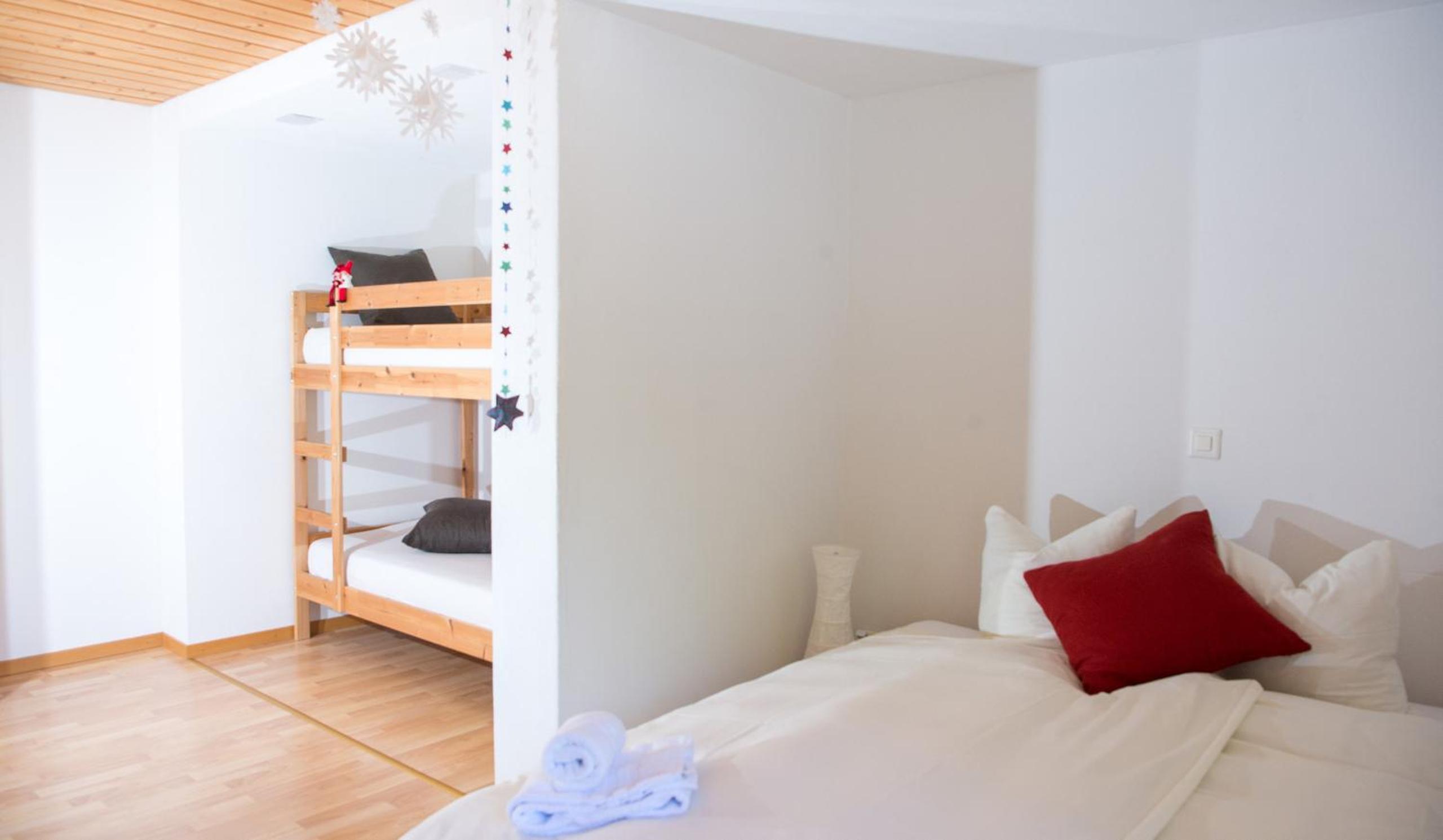 Zwei Zimmer Ferienwohnung Rabiusa Churwalden