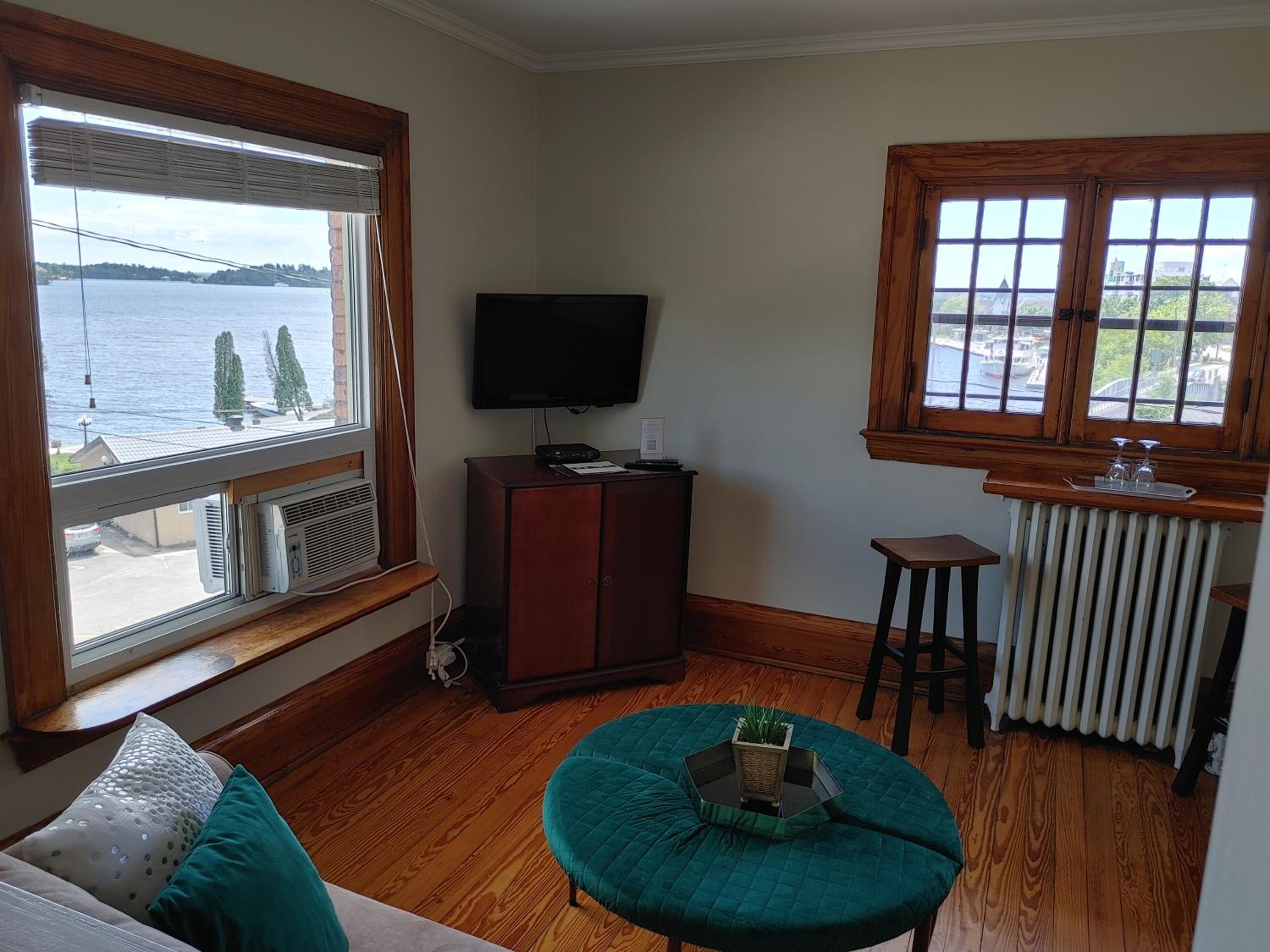 Stonewater Manor B&B