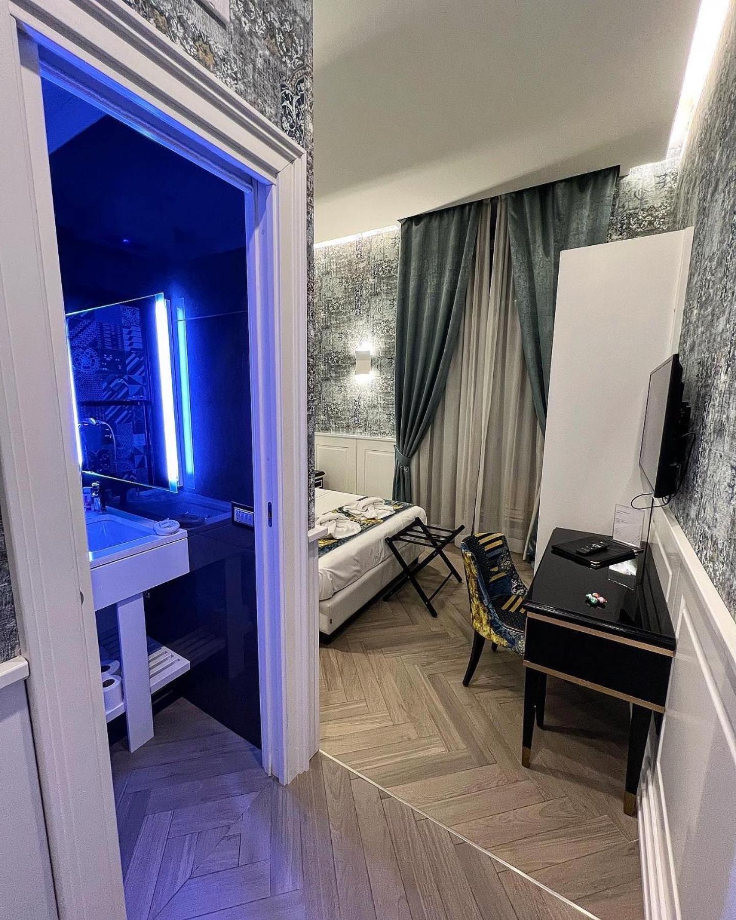 hotel room