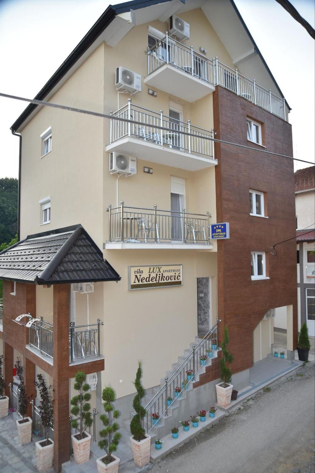 Photo 9