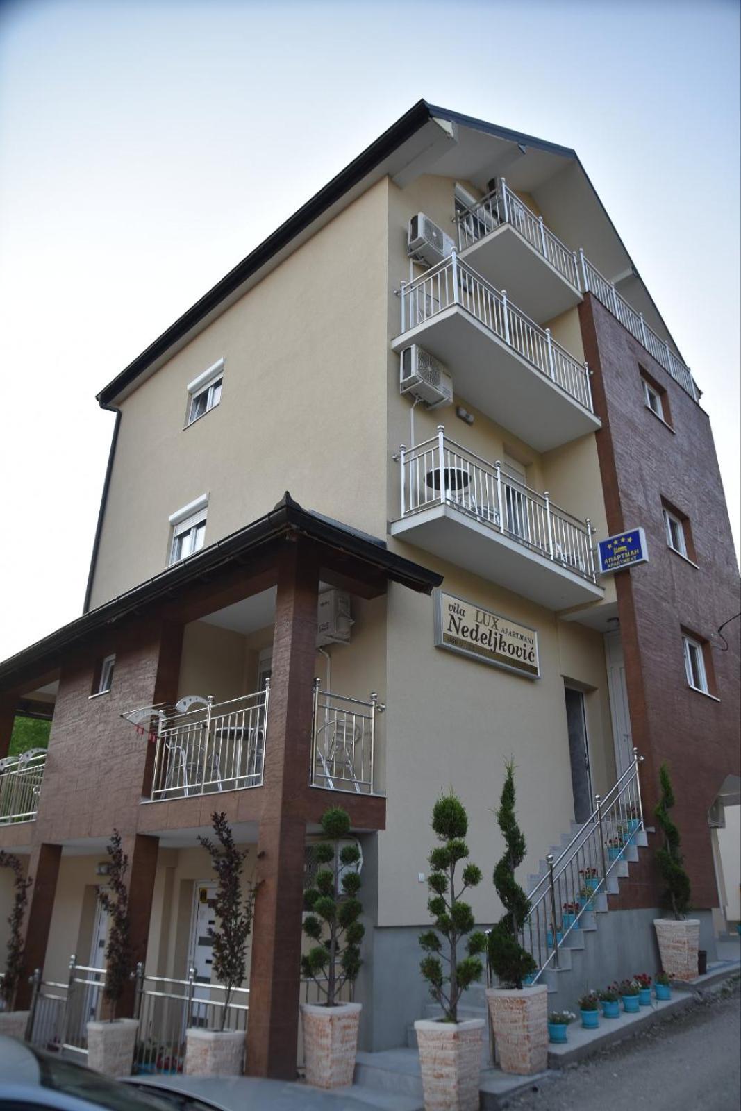 Vila Lux Nedeljkovic Gornja Trepca view 2