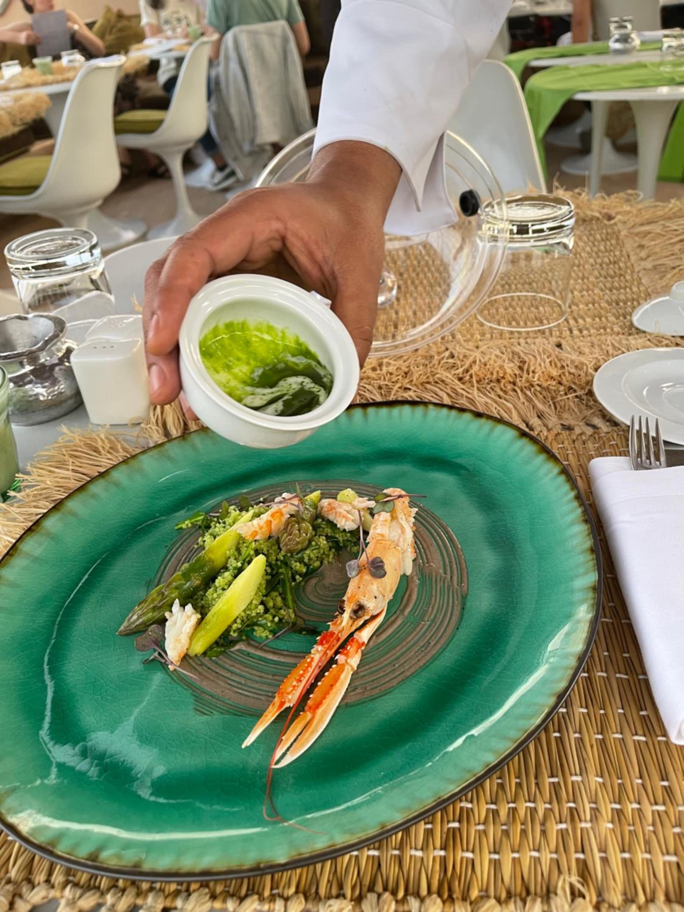 dining