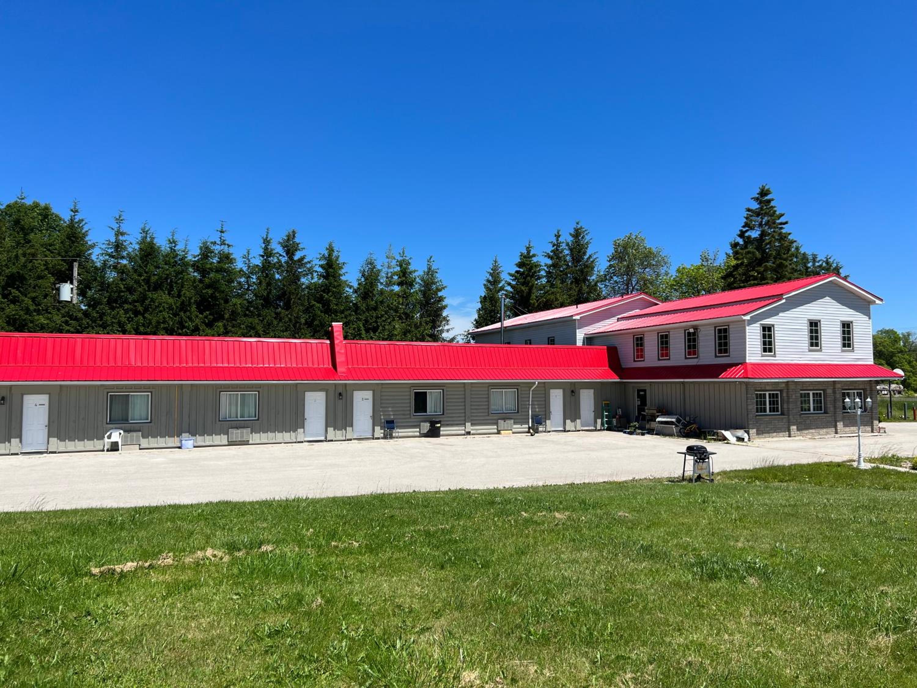 Wiarton Willys Inn