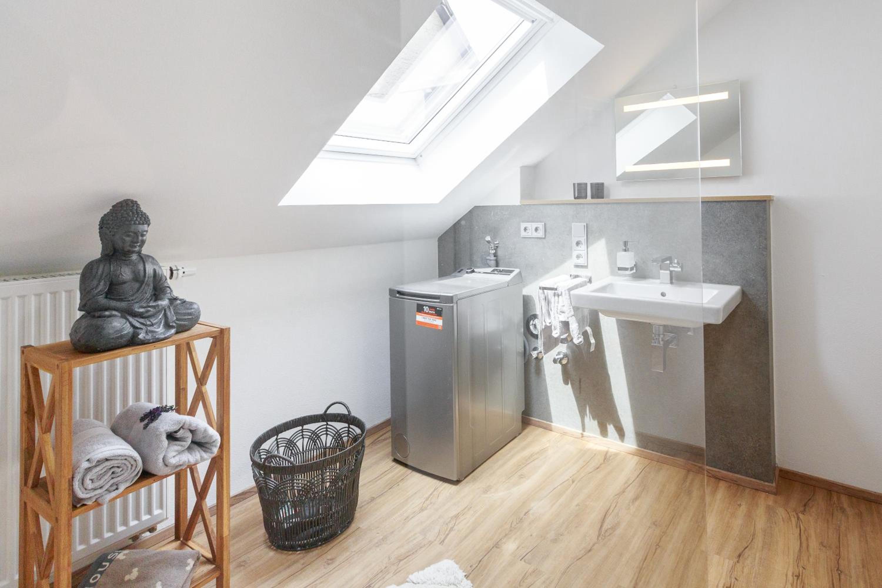 Winterangebot - MoselloLodge, Luxus-Ferienhaus, Dachterrasse, Netflix, Waschmaschine