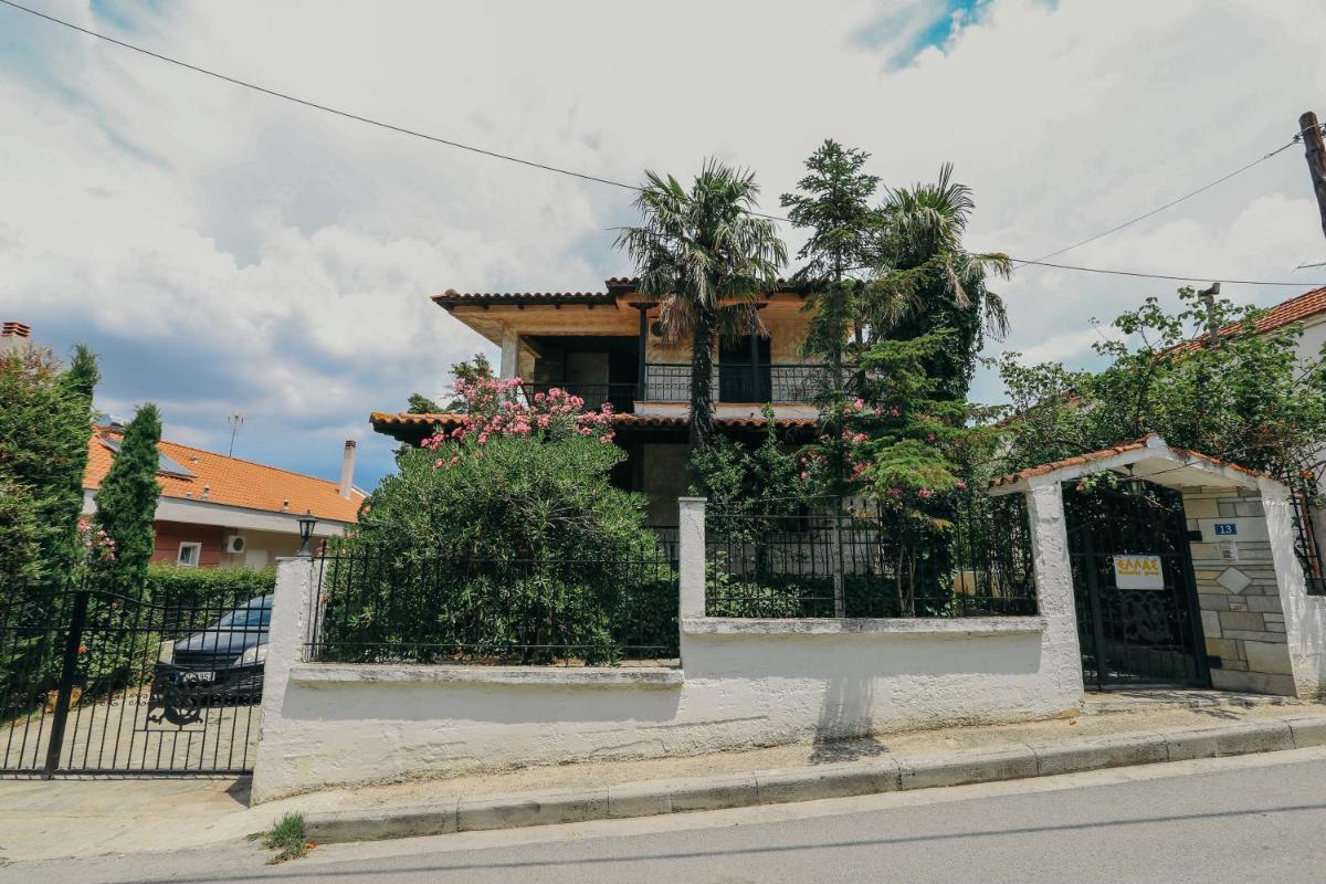 Villa Kalma photo 3
