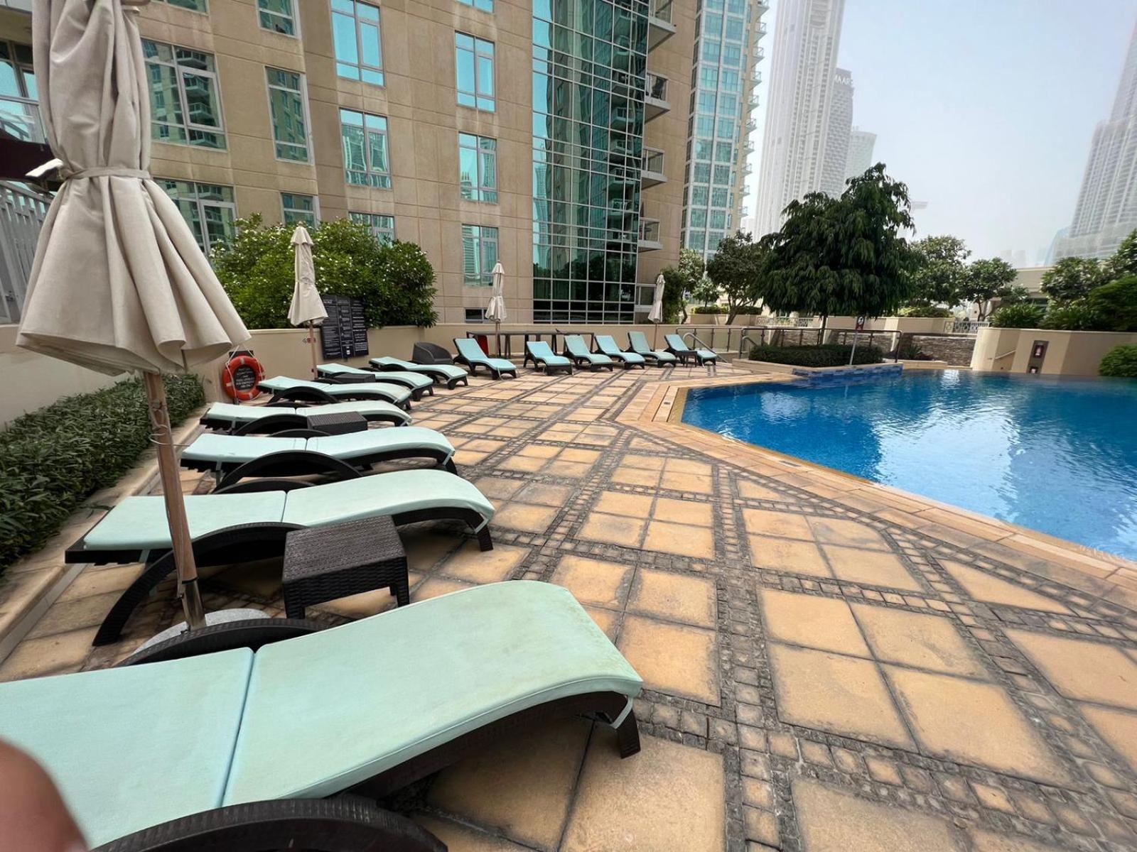 FIRST CLASS 2BR with full DUBAI DOWNTOWN SKYLINE view