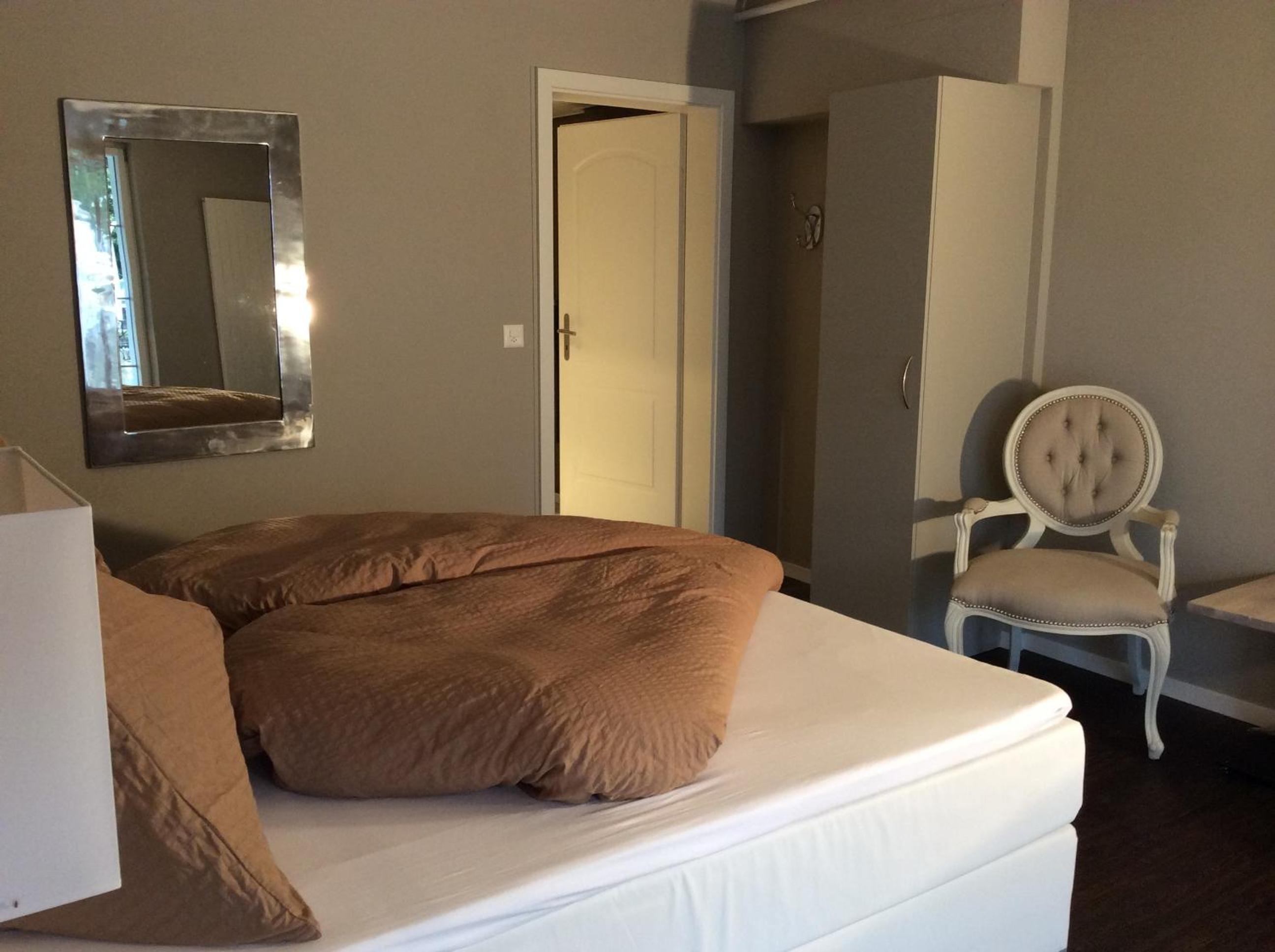 Aebis Landhotel