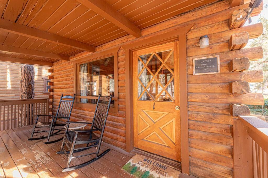 Forest Cabin 1 Hunters Blind view 3