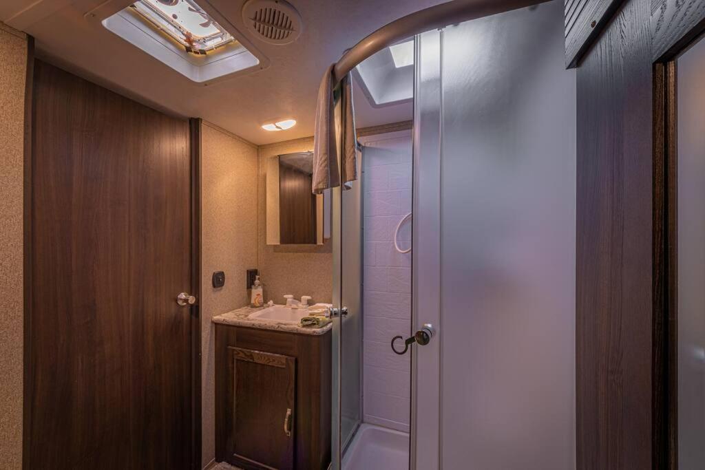 Payson Vacations - Unique forest adventure 10 Glamper - Property Image 18