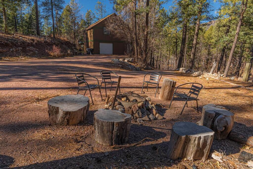 Forest Home Retreat 11 Ridgeview Retreat view 5